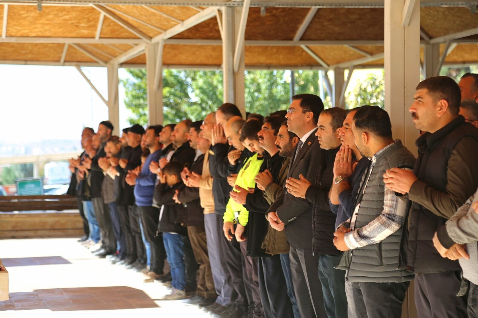 Emekli Bekçi Hüseyin Çakır Son Yolculuğuna Uğurlandı (2)