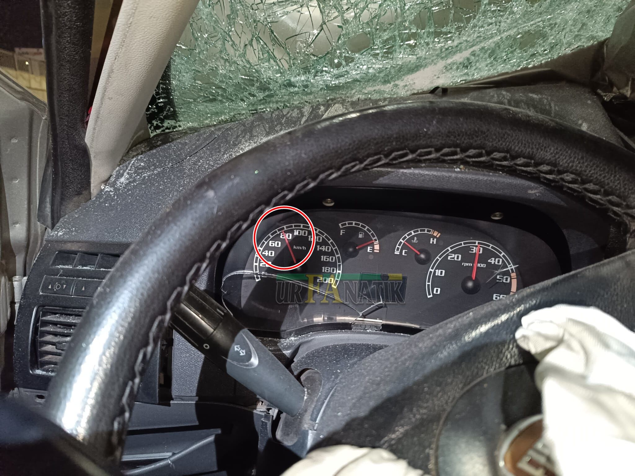 Karaköprü’de Kazaya Neden Olan Aracın İbresi 80 Kilometrede Takılı Kaldı (1)