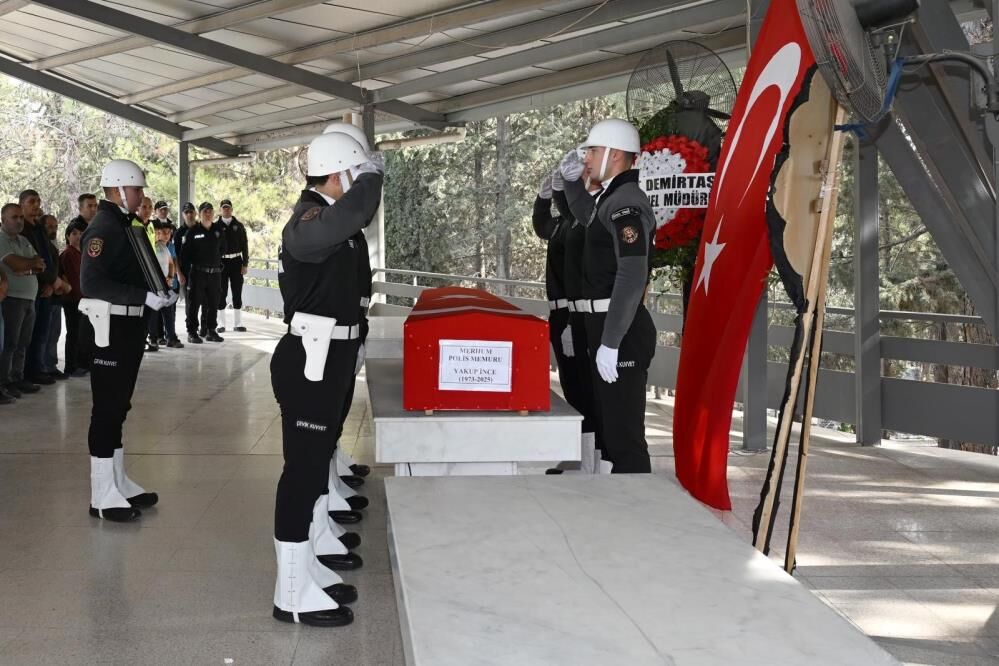 Polis Memuru Yakup İnce Şanlıurfa'da Hayatını Kaybetti (4)