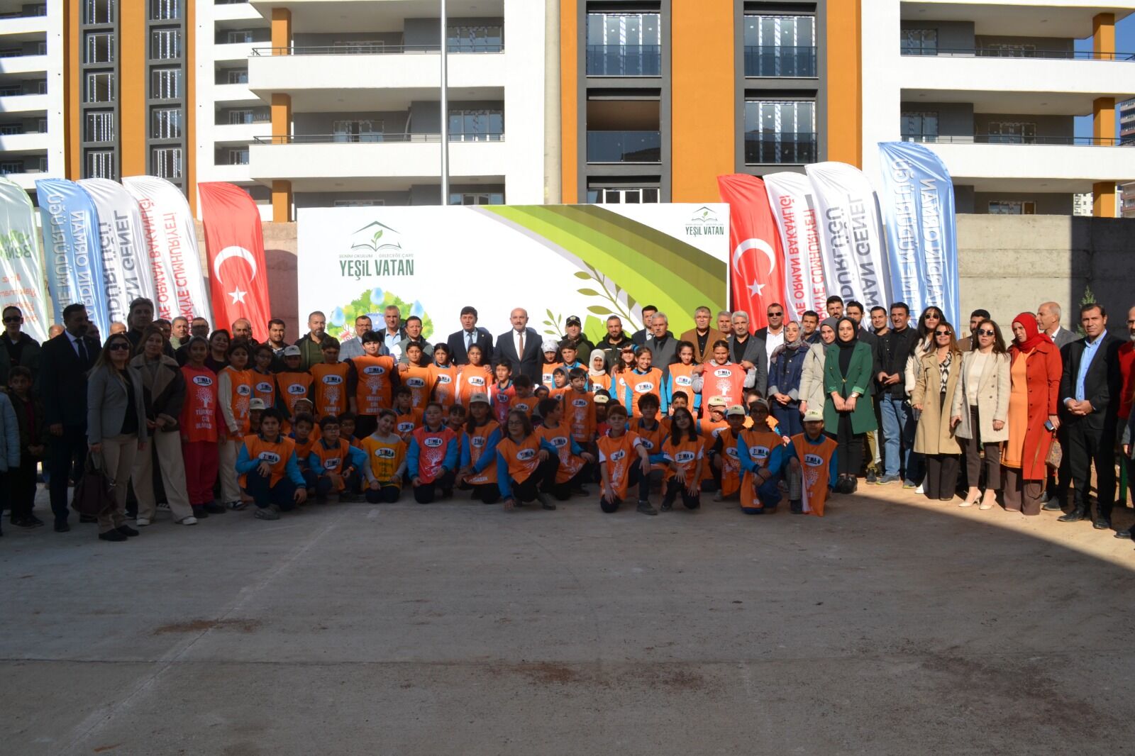 Şanlıurfa Orman Bölge Müdürlüğü’nden Mardin’de Fidan Dikim Etkinliği 1