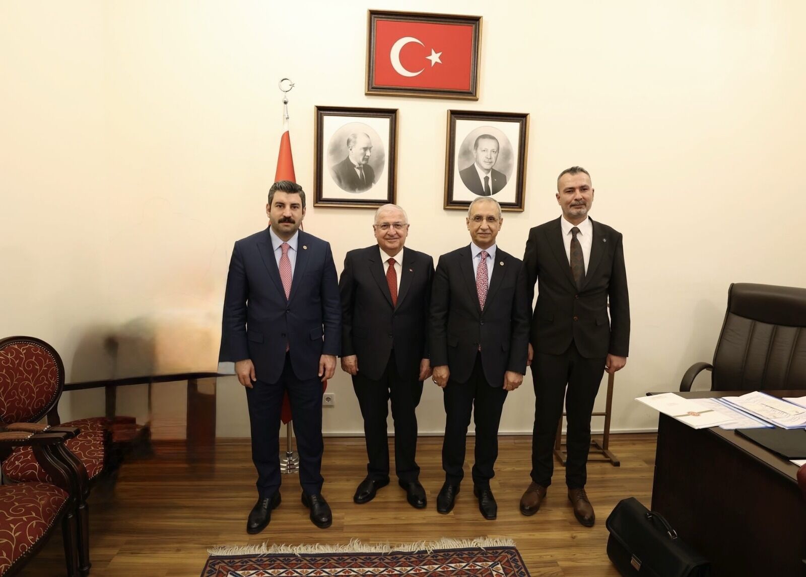 Vekiller Bakan’la Görüştü Şanlıurfa’ya Okul Ve Pazar Müjdesi Mi Geliyor