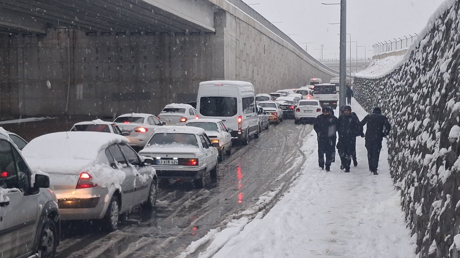 Büyükşehir Kar 1
