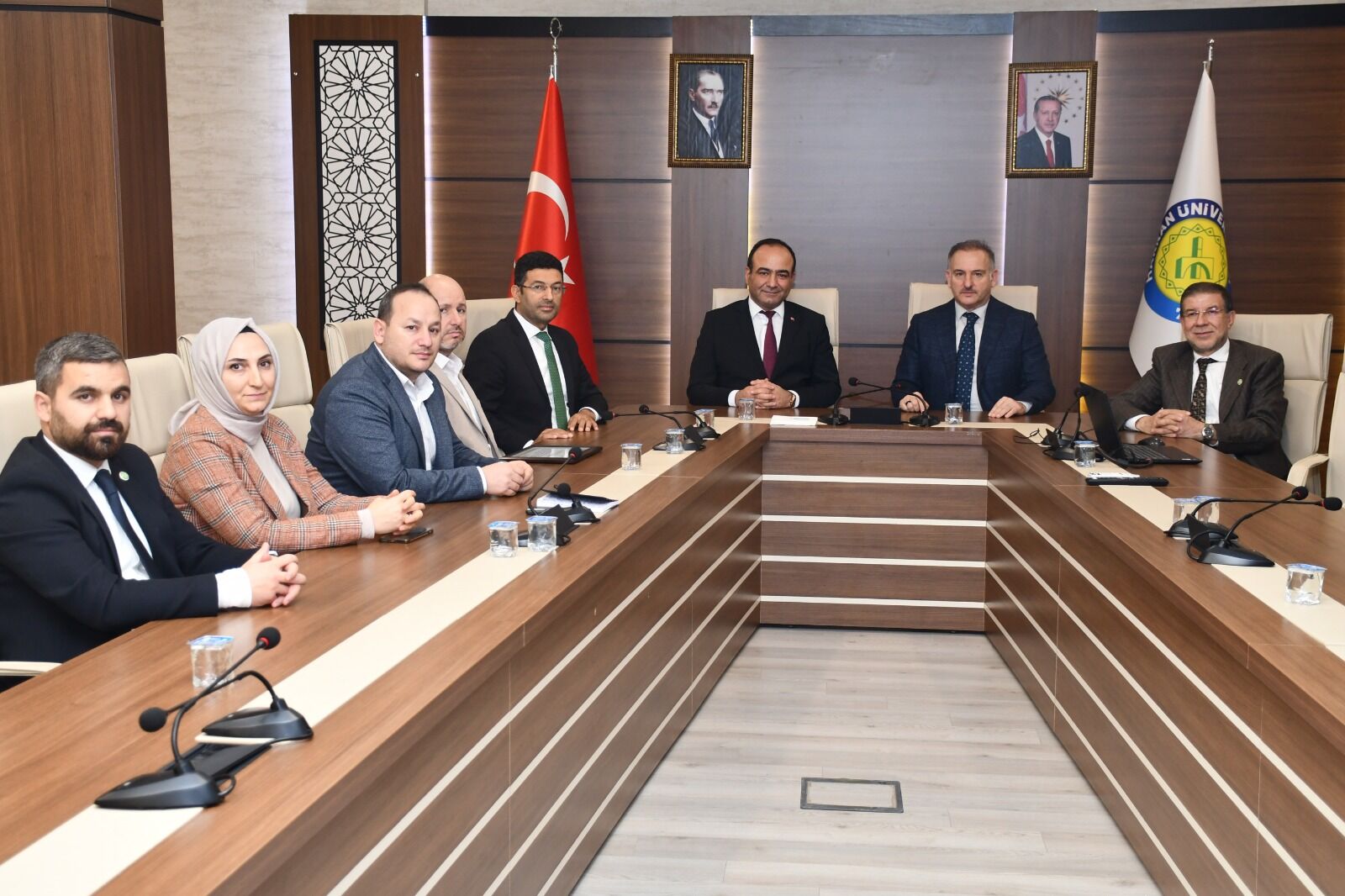 Harran Üniversitesi Sağlıklı Yaşamı Destekleyen İş Yeri Belgesini Aldı (1)