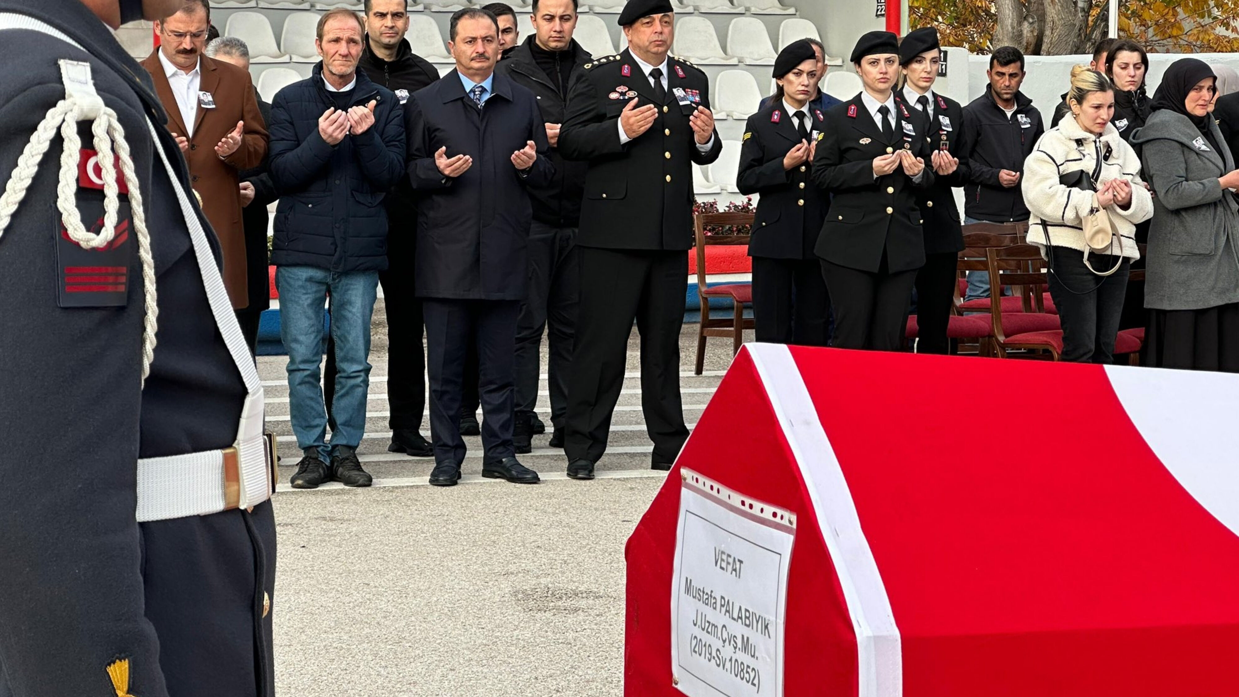 Jandarma Uzman Çavuş Mustafa Palabıyık Hayatını Kaybetti (1)