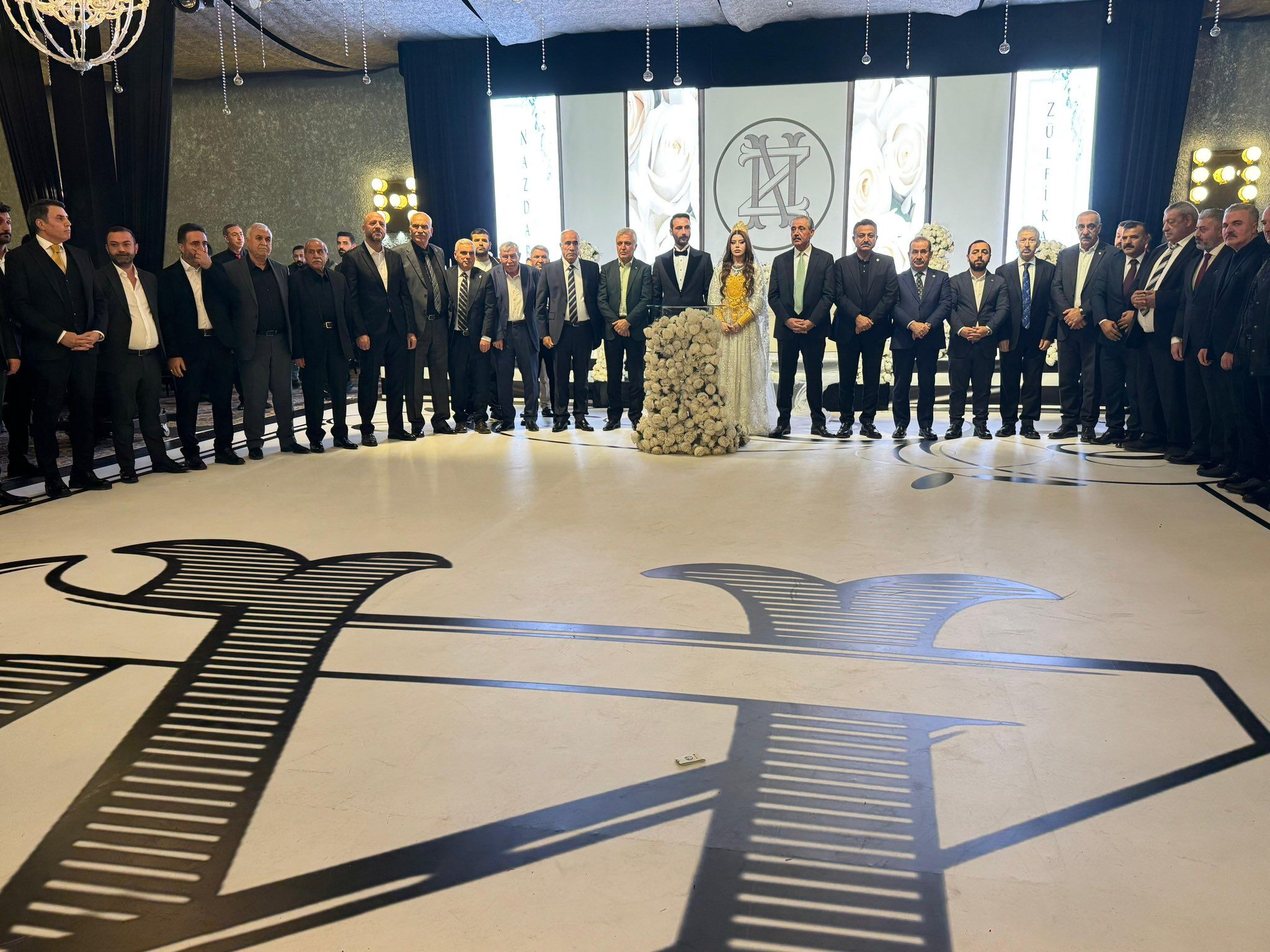 Kahraman İzol Ve Nazdar Barzani, Şanlıurfa'da Dünya Evine Girdi (1)