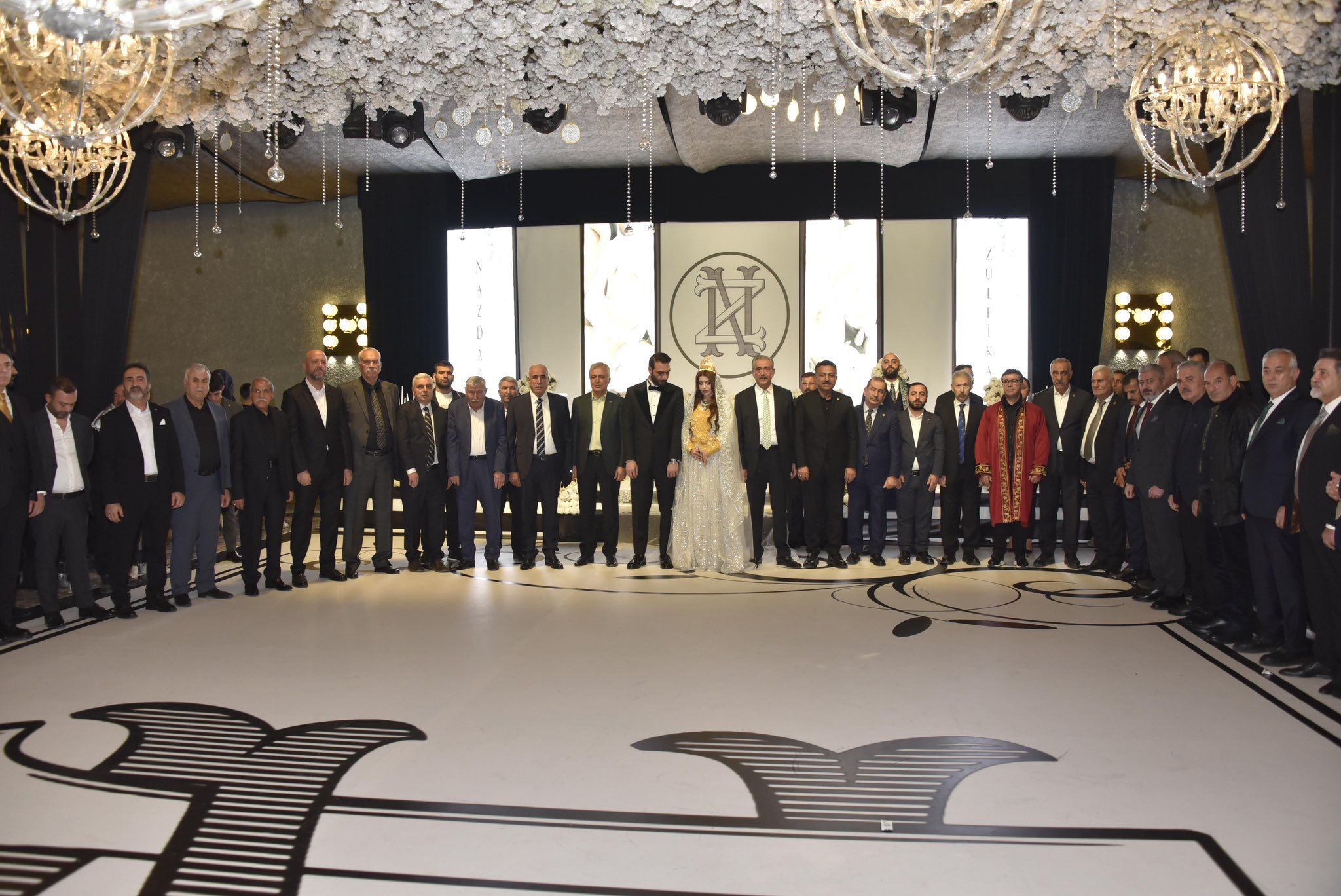 Kahraman İzol Ve Nazdar Barzani, Şanlıurfa'da Dünya Evine Girdi (6)