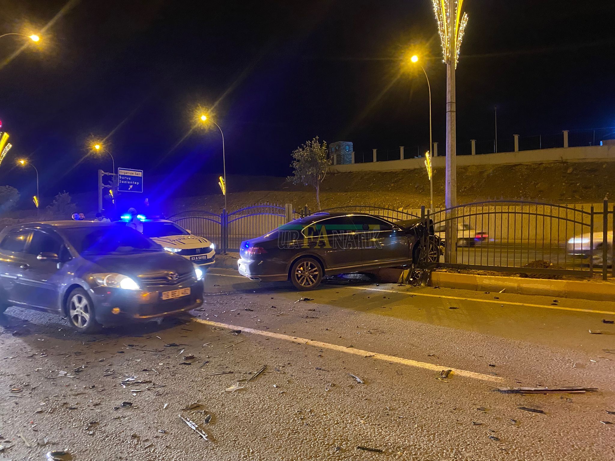 Karaköprü Gap Bulvarı’nda Çarpışan Araçlar Hurdaya Döndü (5)