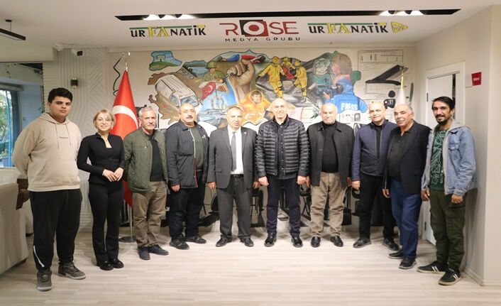 Önceki Dönem Bozova Belediye Başkanı Suphi Aksoy’dan Rose Ekol Medya Grubu’na Ziyaret (5)