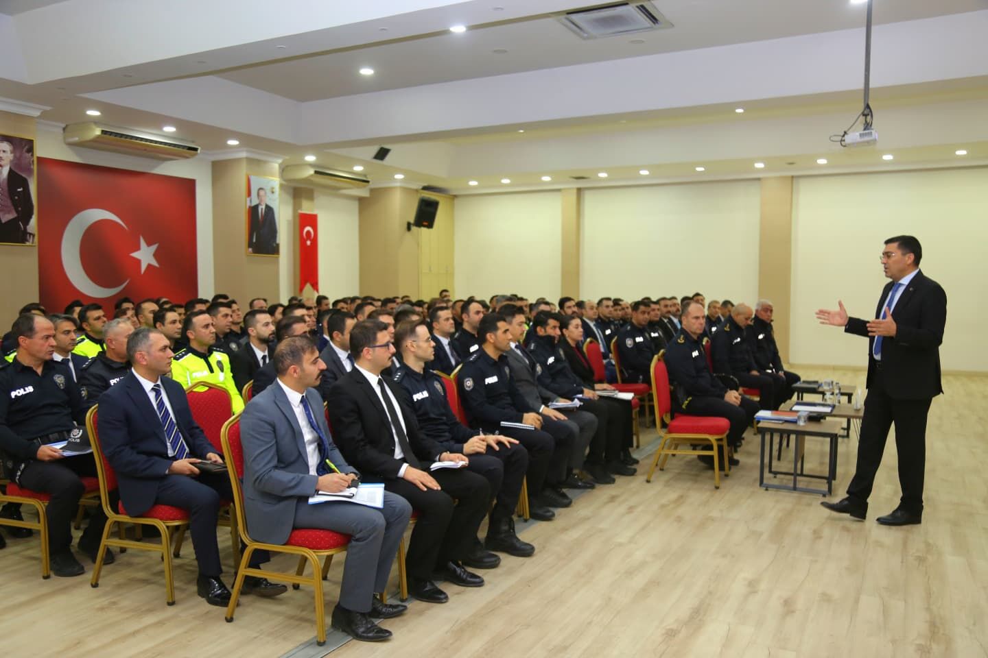 Şanlıurfa İl Emniyet Müdürü Atilla Aksoy (1)-1