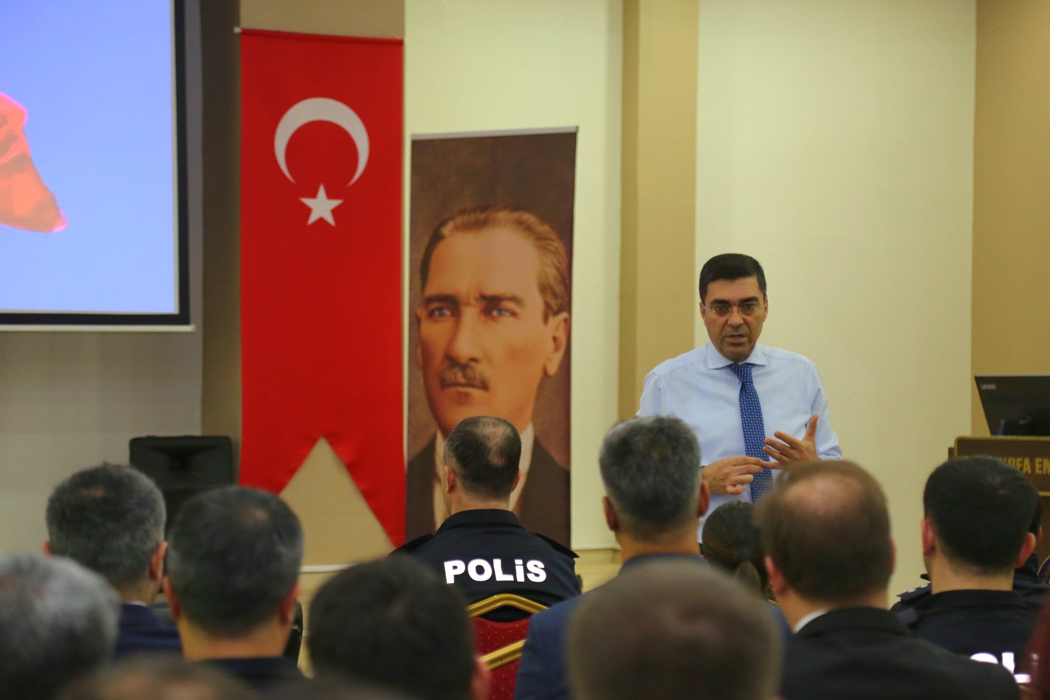 Şanlıurfa İl Emniyet Müdürü Atilla Aksoy (2)-1