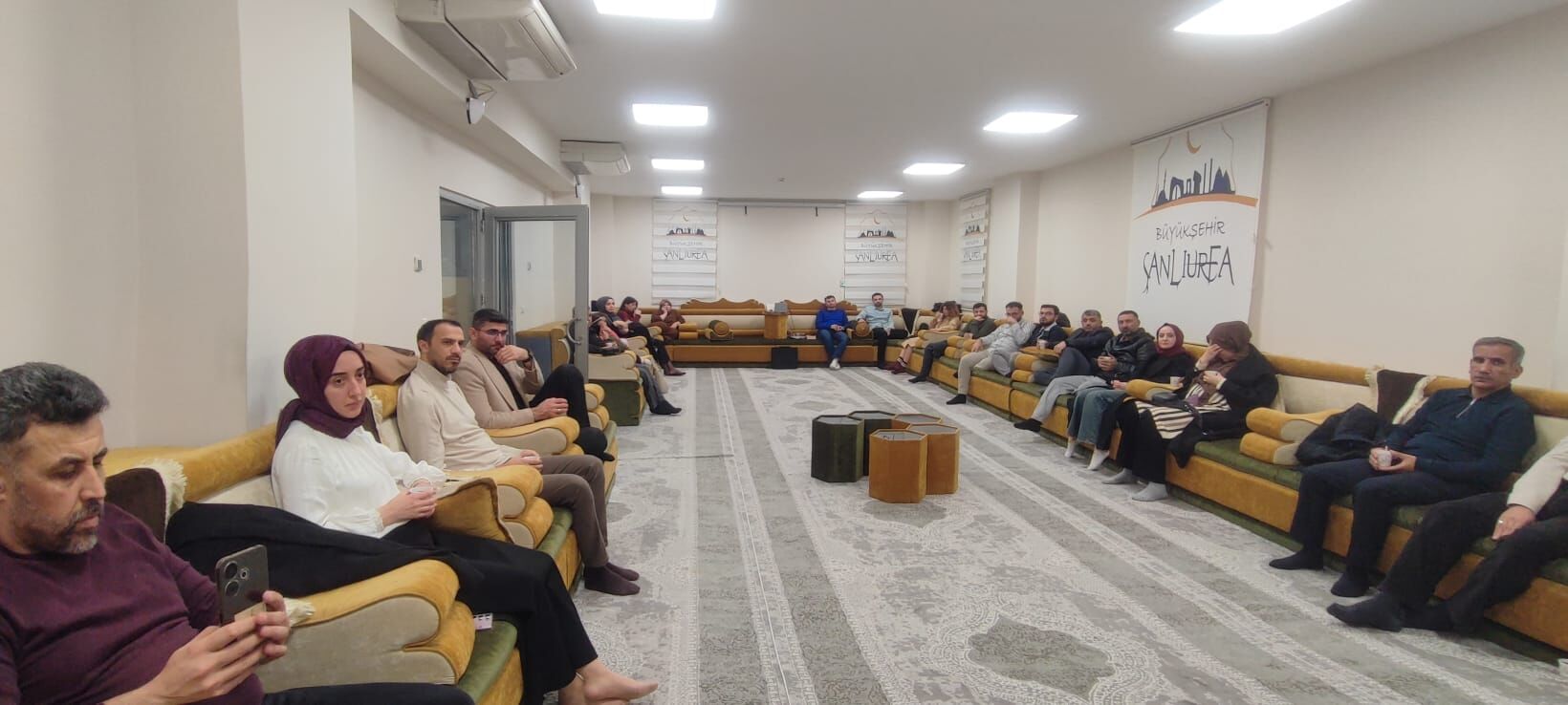 Şanlıurfa Şehir Ve Kültür Akademisinde “Şehirleşmenin Dinamikleri” Konuşuldu 1