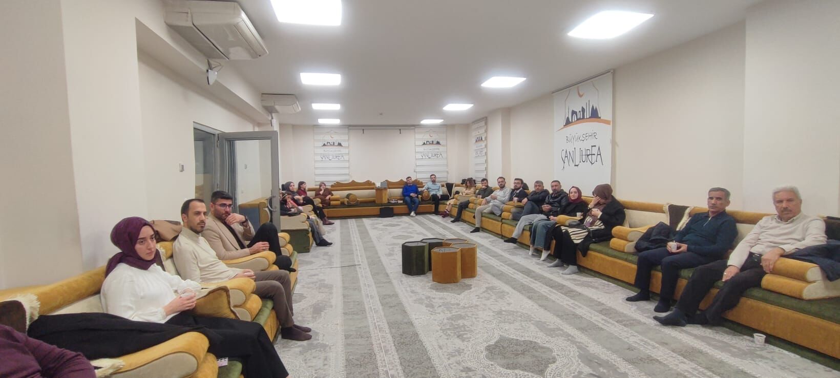 Şanlıurfa Şehir Ve Kültür Akademisinde “Şehirleşmenin Dinamikleri” Konuşuldu 2