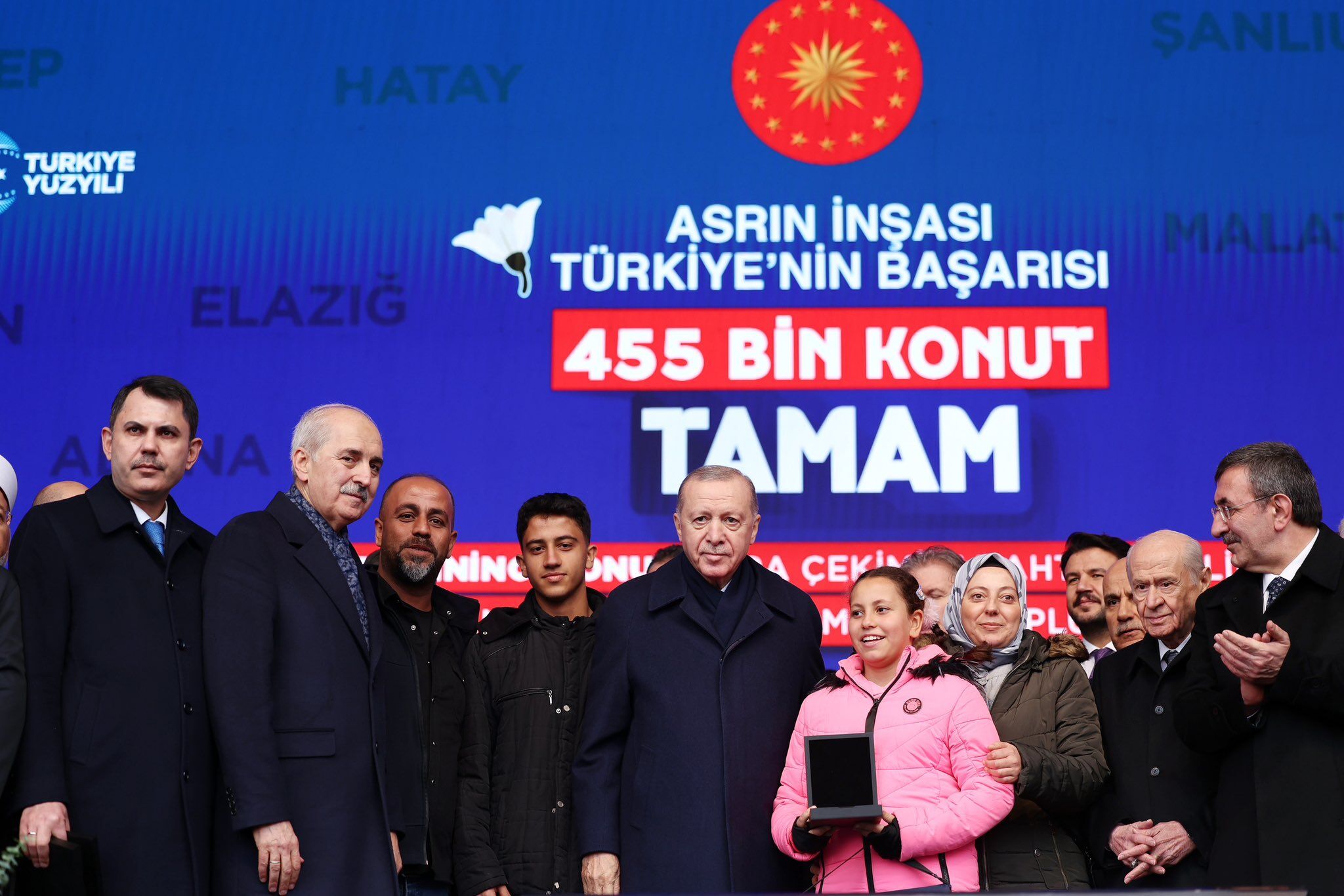 Şanlıurfa’da Bin 333 Konut Ve 10 İş Yeri Depremzedelere Teslim Edildi 2