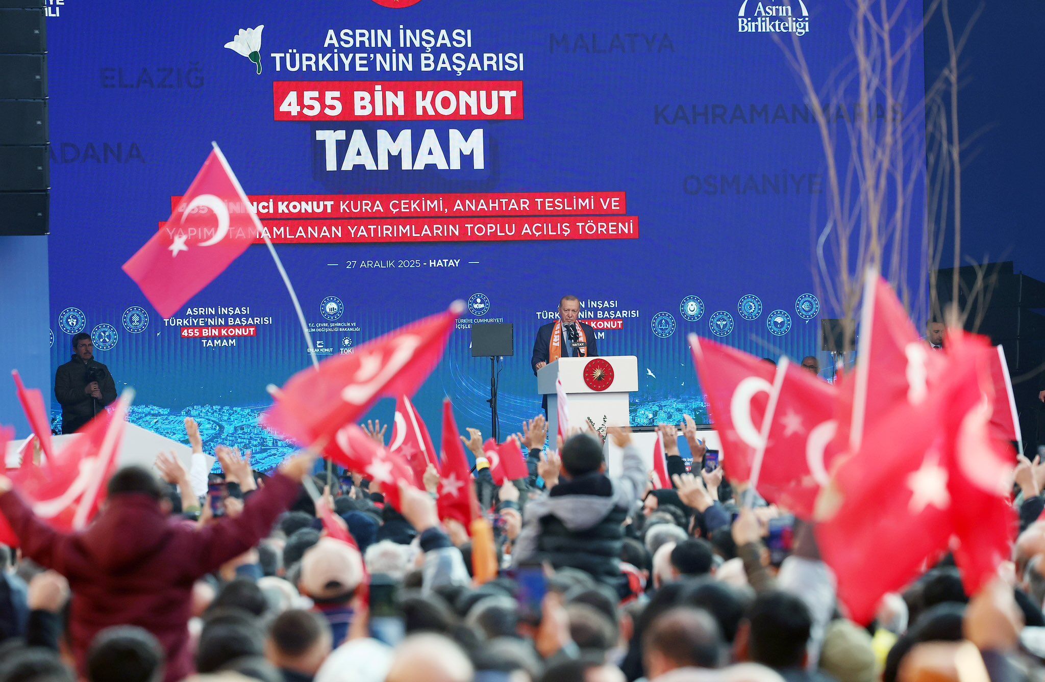 Şanlıurfa’da Bin 333 Konut Ve 10 İş Yeri Depremzedelere Teslim Edildi 3