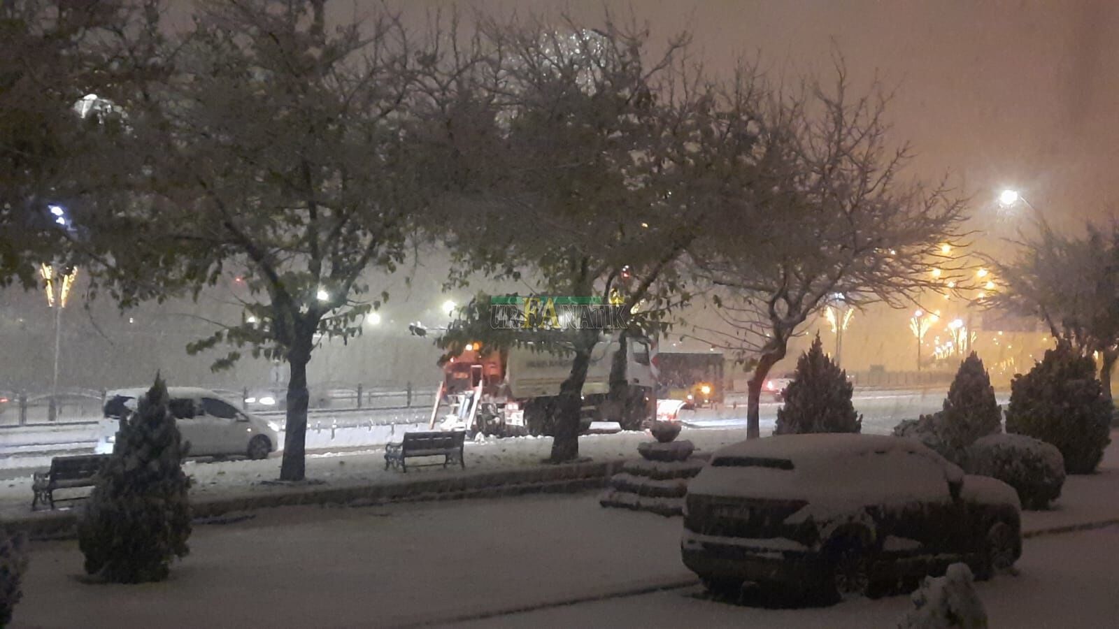 Şanlıurfa'da Karda Yollar Kapandı (1)