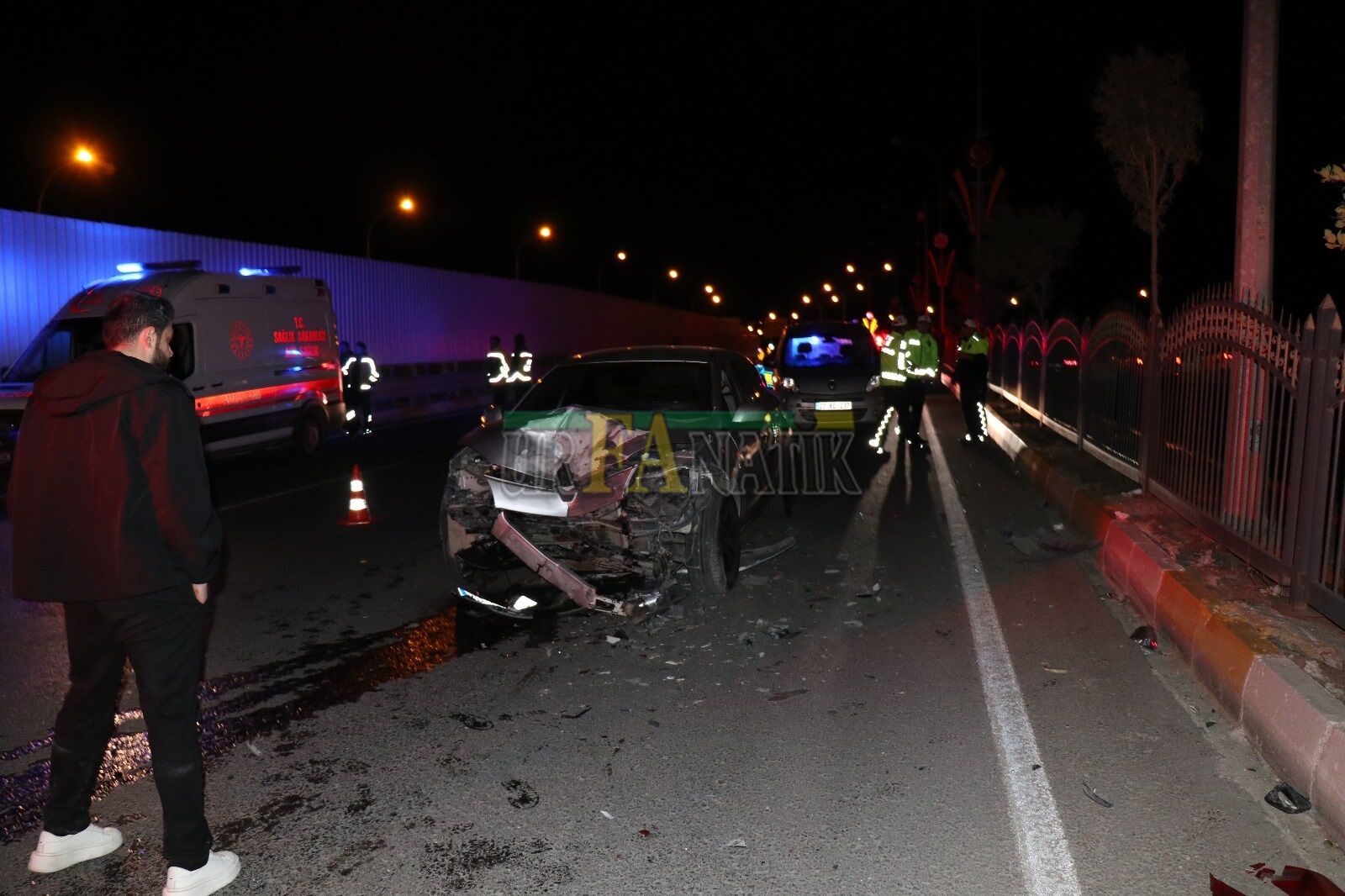 Şanlıurfa’nın Karaköprü İlçesinde 4 Araçlı Zincirleme Kaza (2)