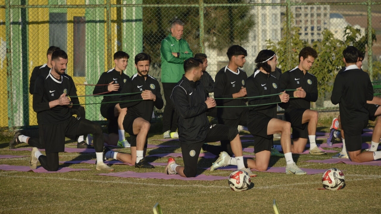 Şanlıurfaspor’da Karaman Fk Mesaisi! (1)