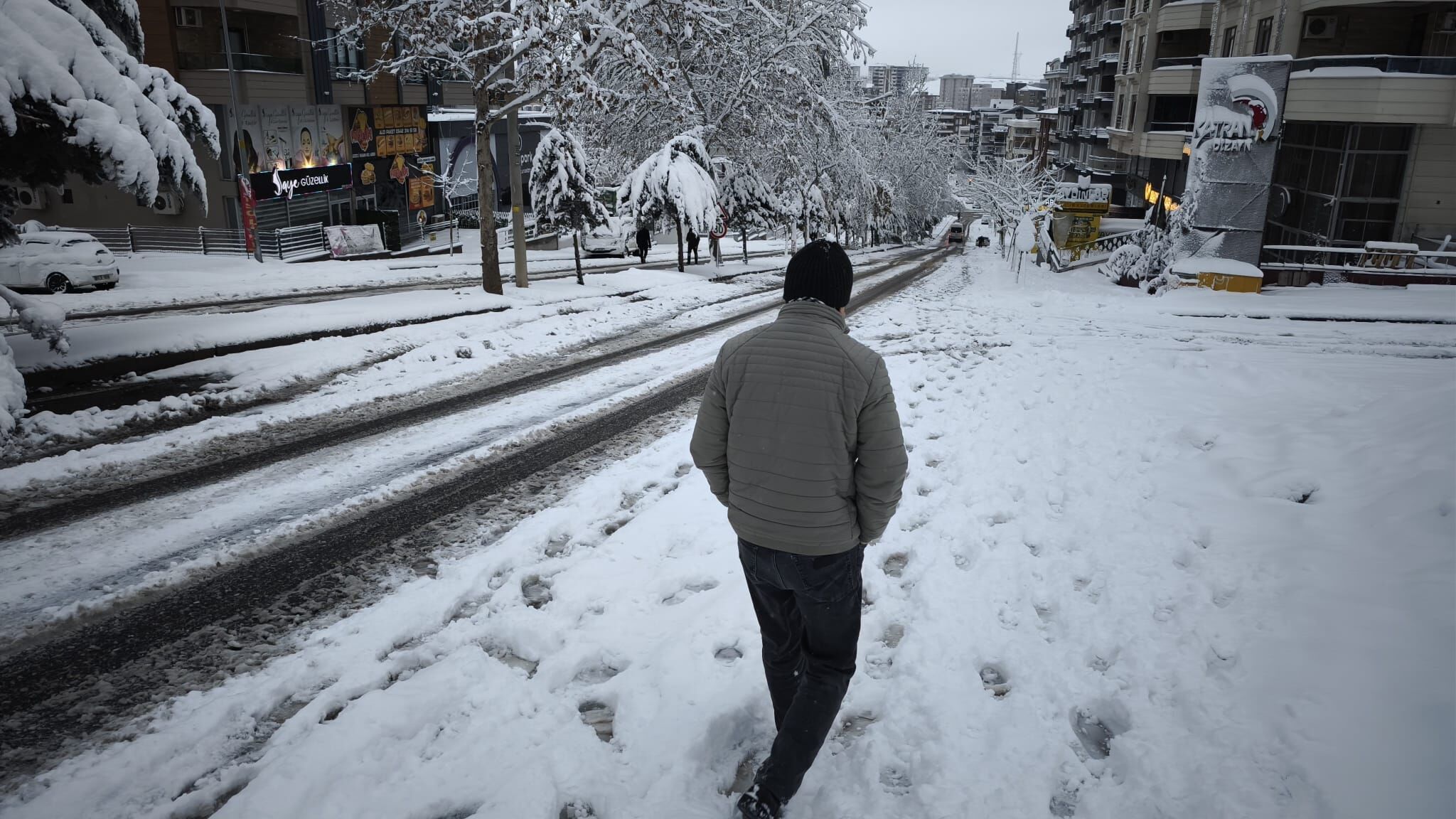 Şanlıurfa’da Kar Yağdı Ama Bu Kadarını Kimse Beklemiyordu