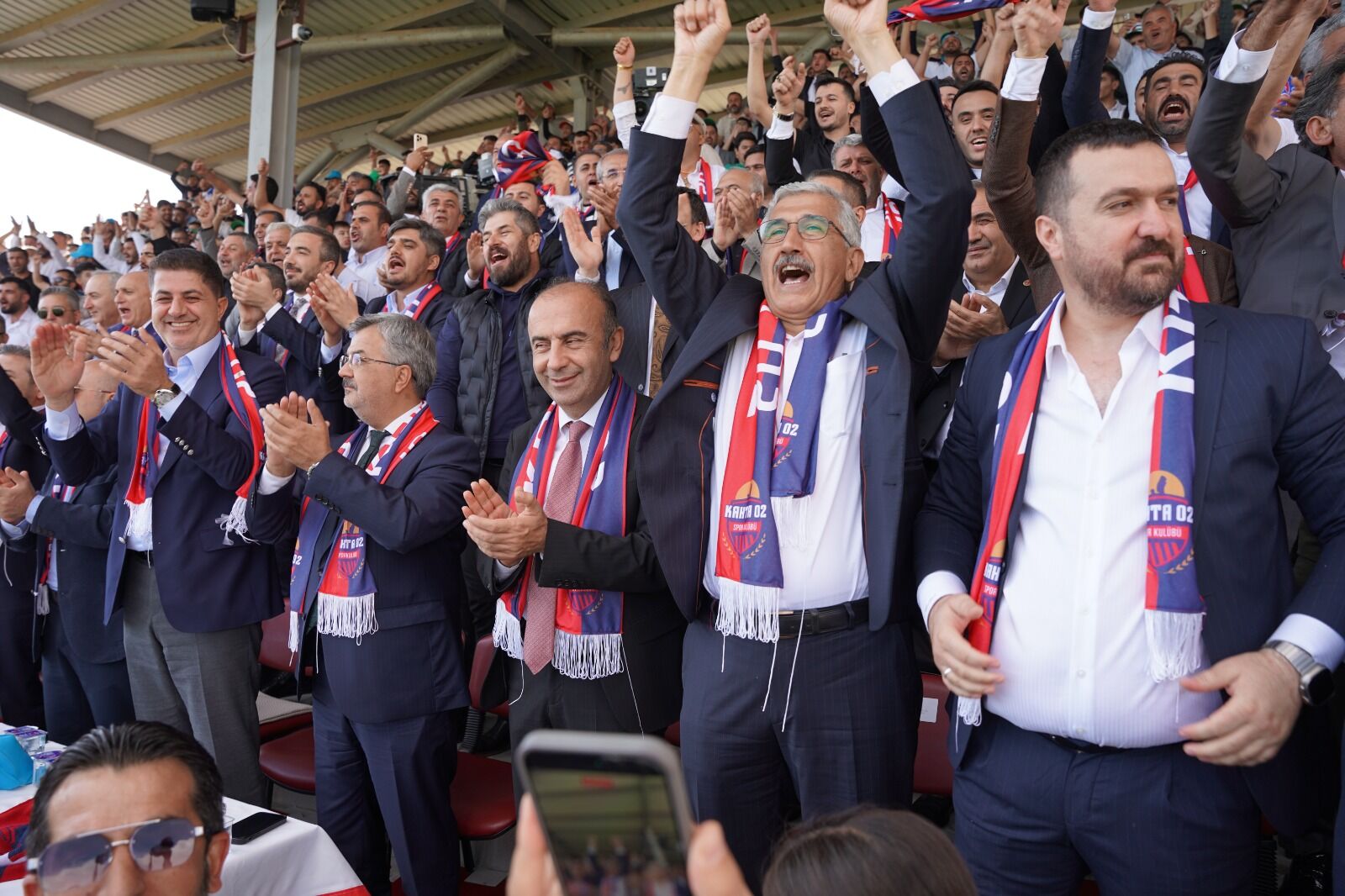Başkan Hallaç’tan Kahta02 Spor İçin Destek Çağrısı “Bu Takım Kahta’nın Ortak Gururudur” (2)