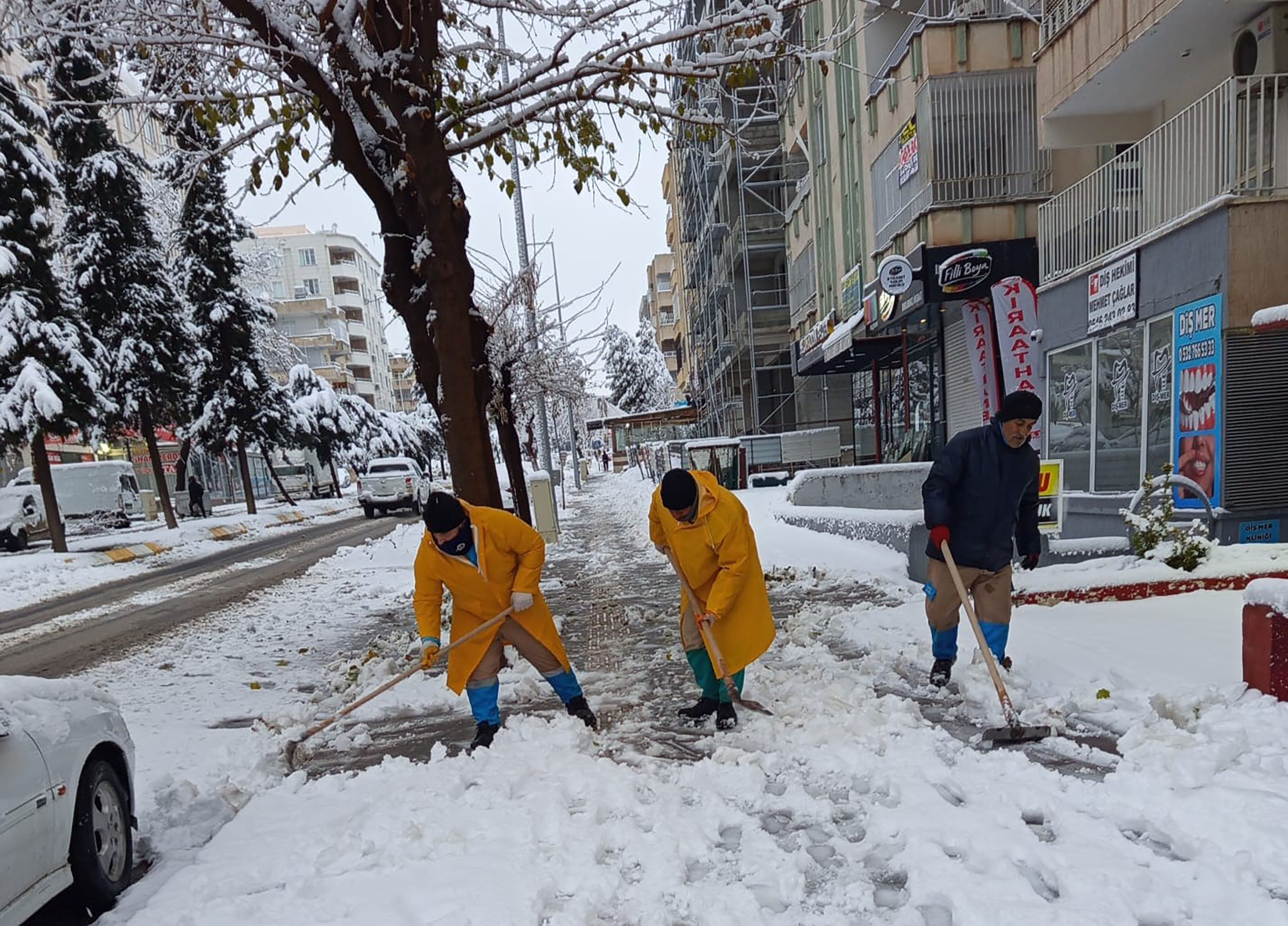 Hali̇li̇ye’de Kar Nöbeti̇ Eki̇pler Sahadan Ayrilmiyor (5)