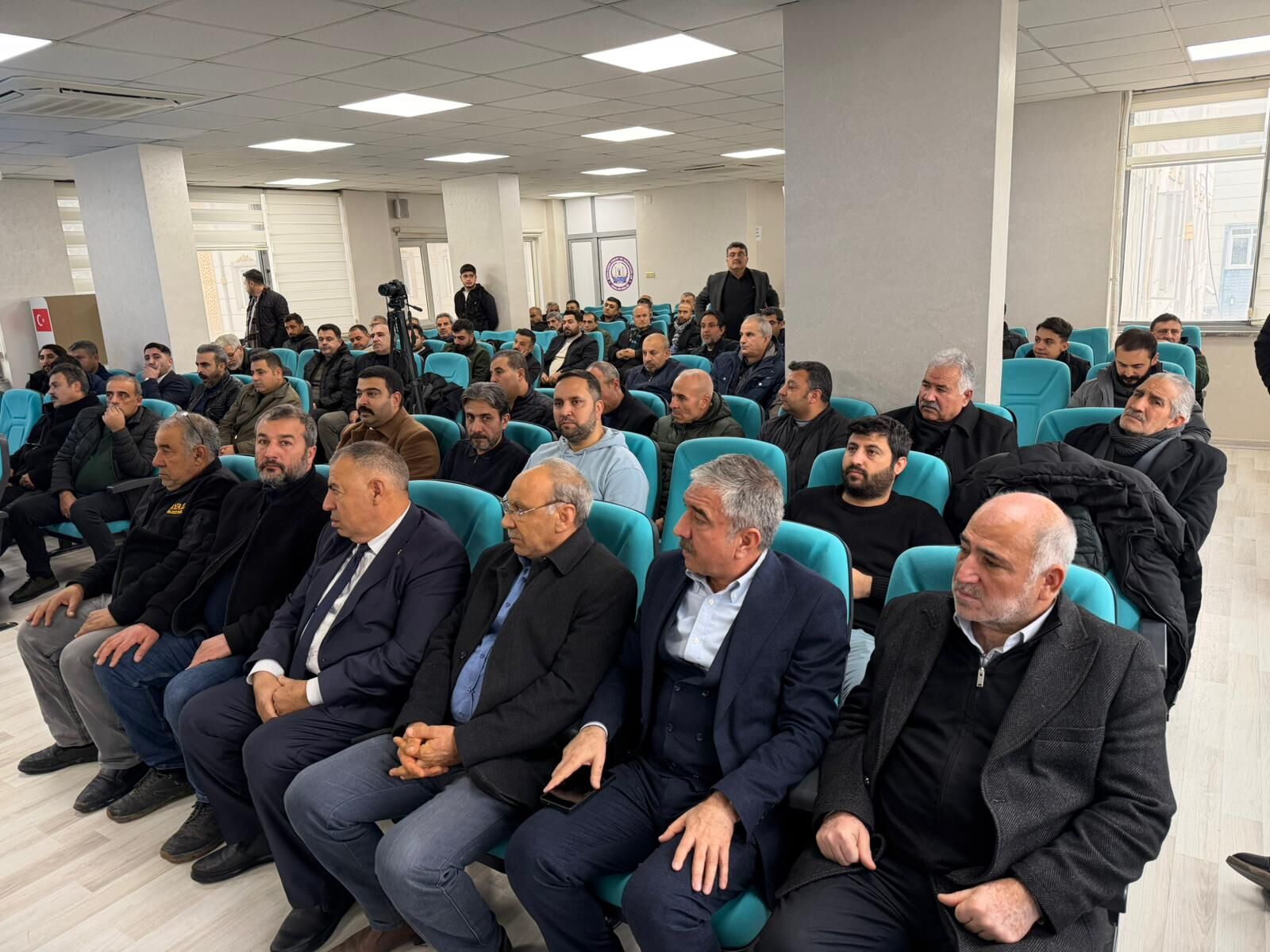 Şanliurfa Elektri̇kçi̇ler Ve Radyo Tekni̇syenleri̇ Odasi Seçi̇mleri̇ Başladi5