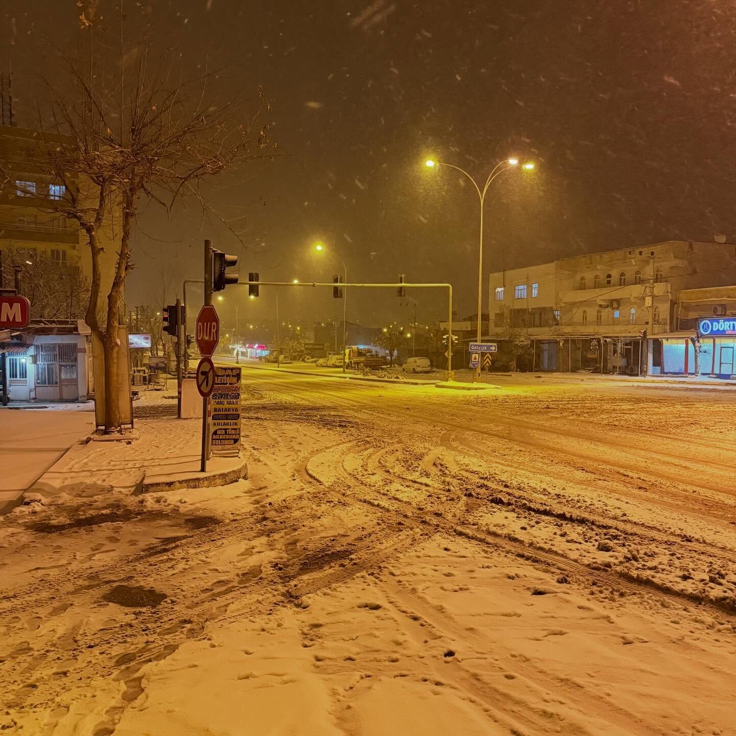 Şanlıurfa’da Kar Nedeniyle Trafiğe Kapatılan Yollar Açıklandı (1)-1