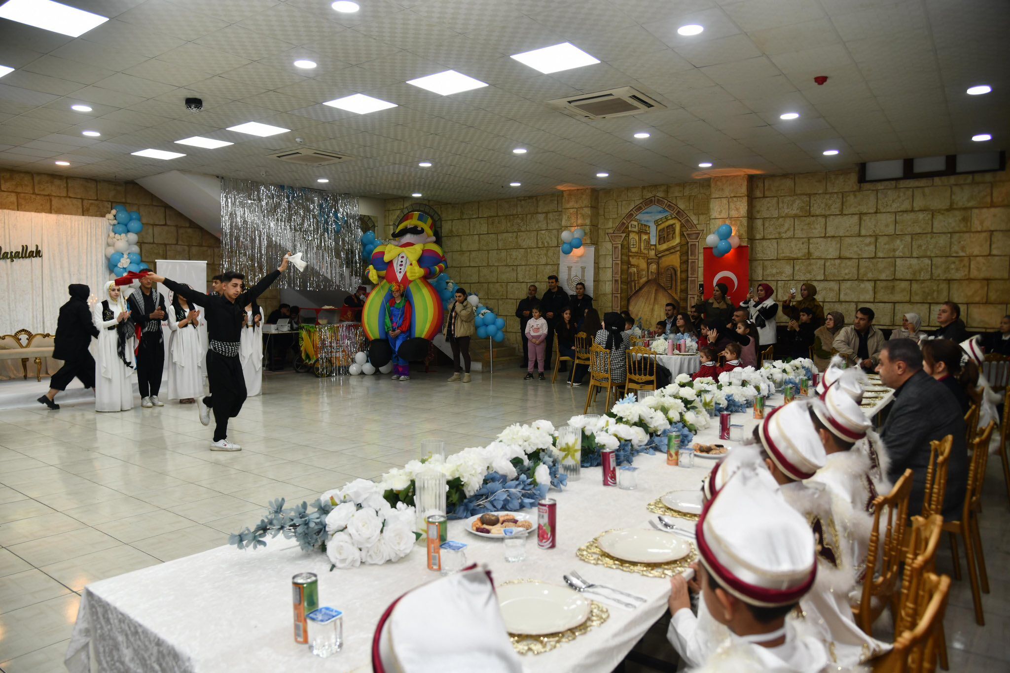 Şanlıurfa’da Koruma Altındaki 11 Çocuk İçin Sünnet Töreni Düzenlendi (6)