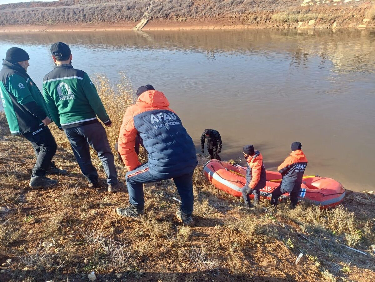 Şanlıurfa’daki Sulama Kanalında Kaybolan Halil Gündüz Suriye Tarafında Aranacak (3)