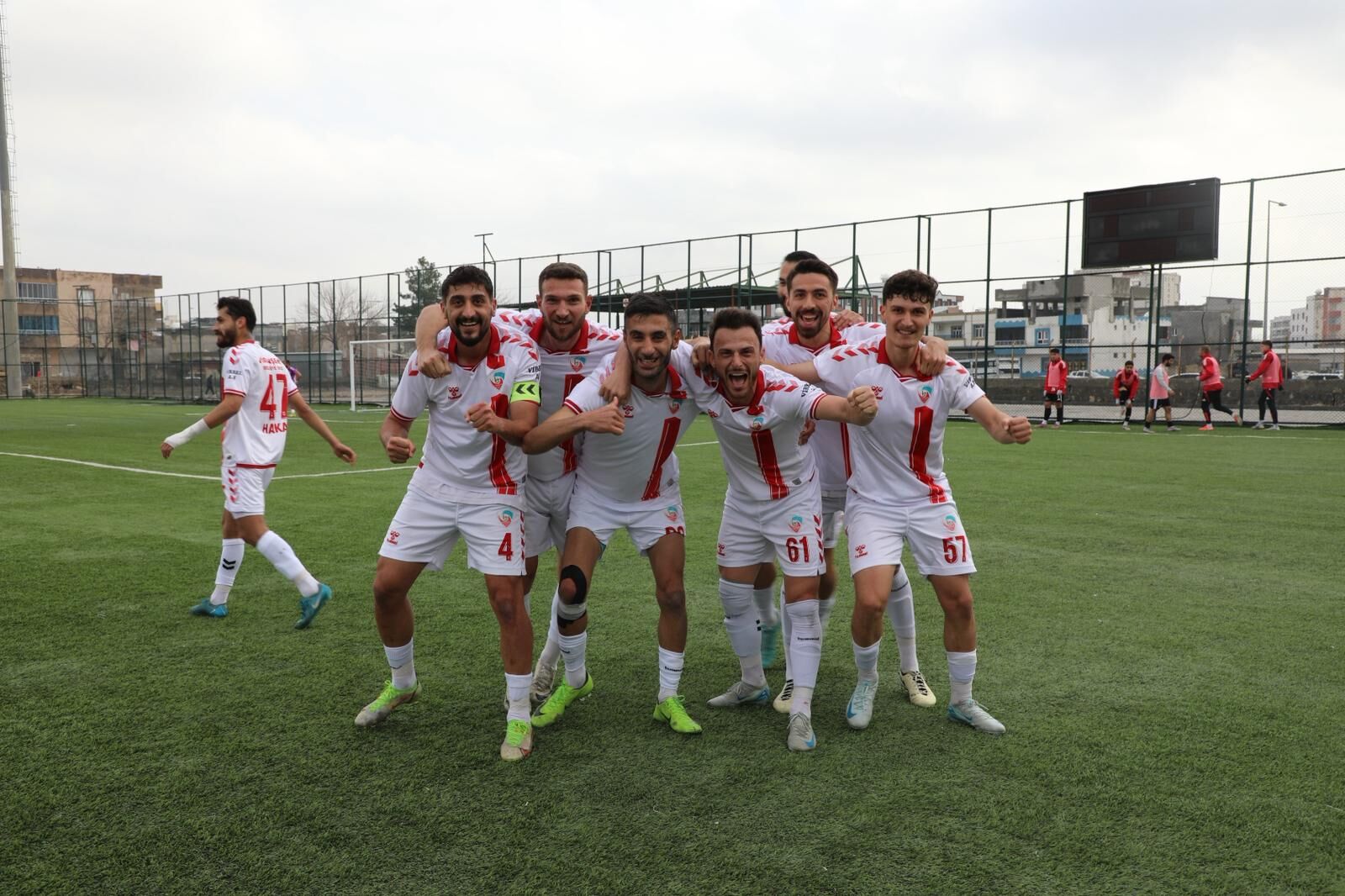 Viranşehir Belediyespor Liderliği Bırakmıyor