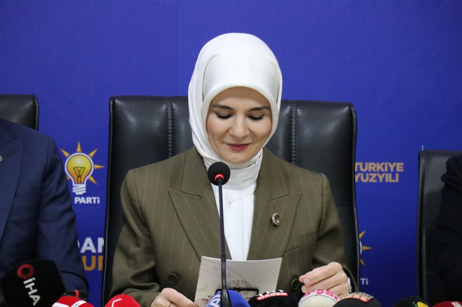 Aile Ve Sosyal Hizmetler Bakanı Mahinur Özdemir Göktaş Şanlıurfa’da Konuştu (50)