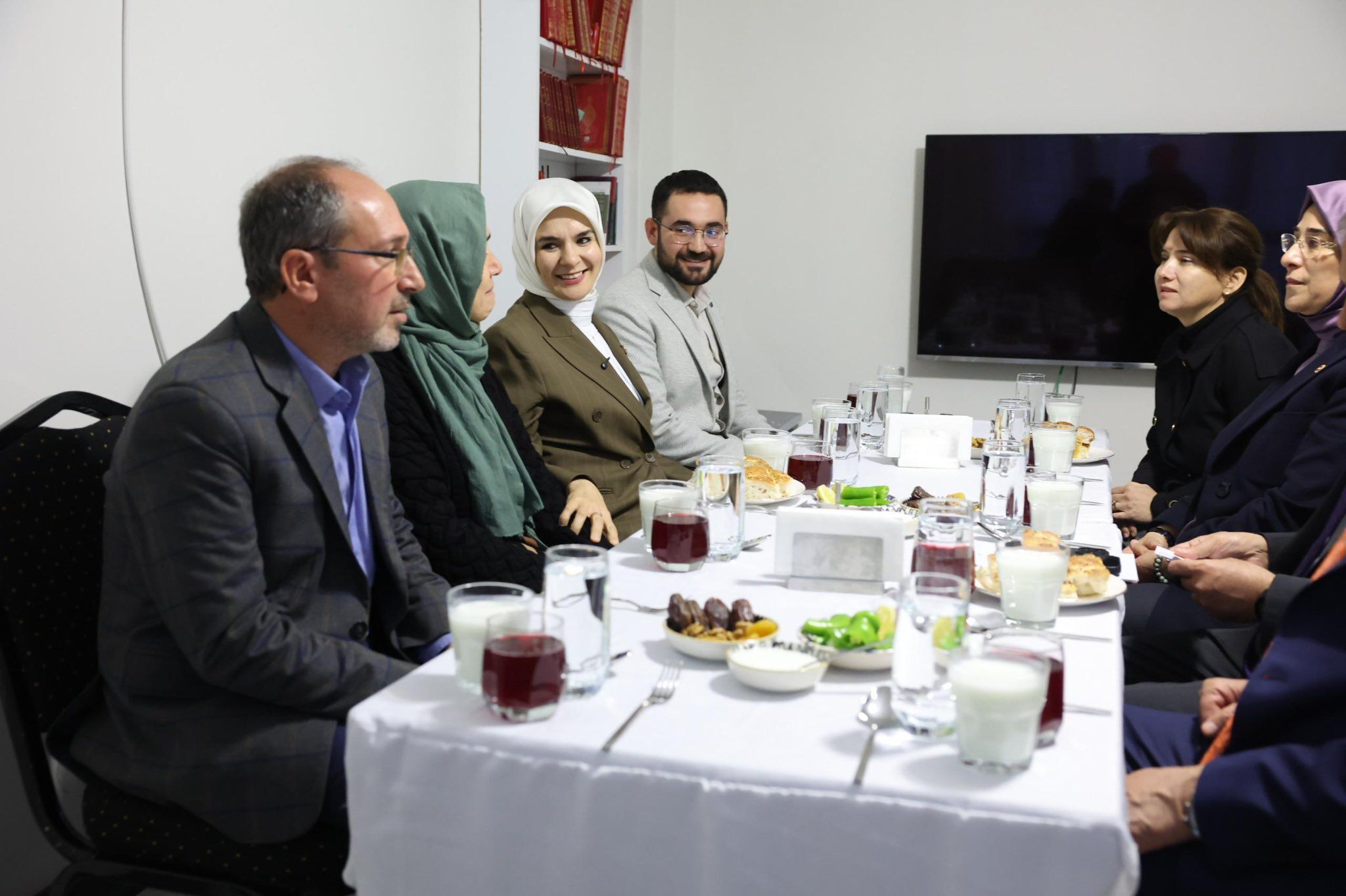 Aile Ve Sosyal Hizmetler Bakanı Mahinur Özdemir Göktaş, Şanlıurfa’dan Musap’a Kız İstedi (4)
