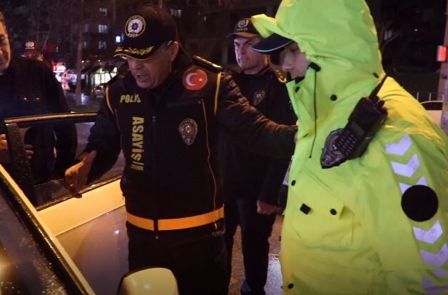Atilla Aksoy Şanlıurfa’da Polislerin Yaka Kamerası Kullanımını Tanıttı (3)
