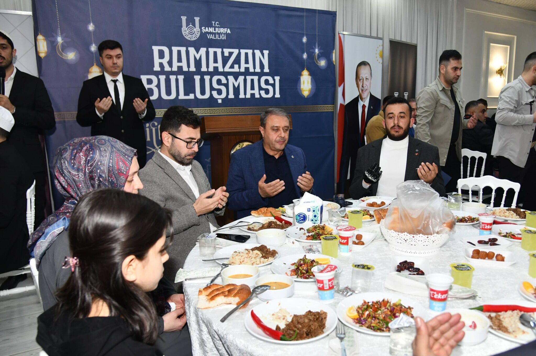 Atilla Aksoy Ve Hasan Şıldak Ceylanpınar’da Ramazan Buluşmalarına Katıldı (9)