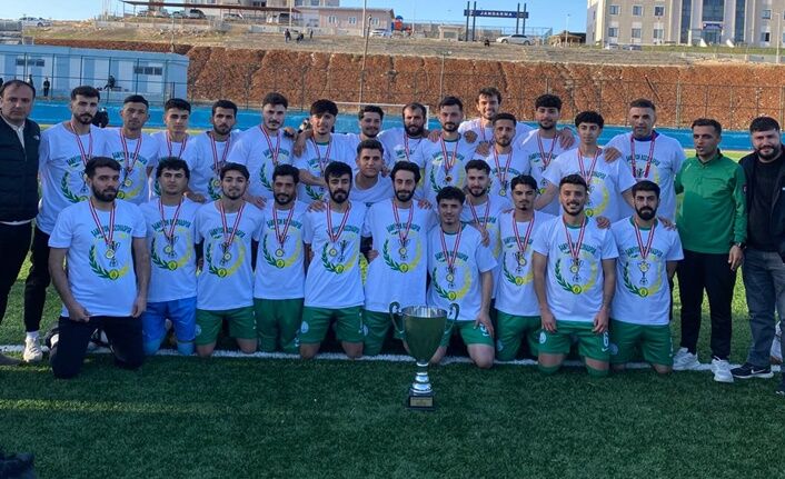 Bozovaspor Süper Amatör Lig’de Şampiyon Oldu (1)
