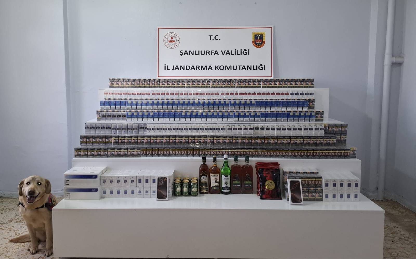 Şanlıurfa’da Depolar Basıldı, Kaçak Mallar Ortaya Saçıldı-1