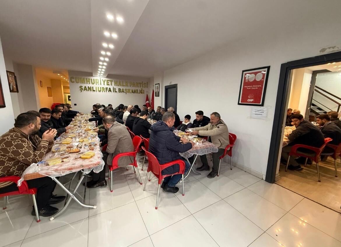 CHP Şanlıurfa İl Başkanlığı’nda Ramazan Coşkusu-1