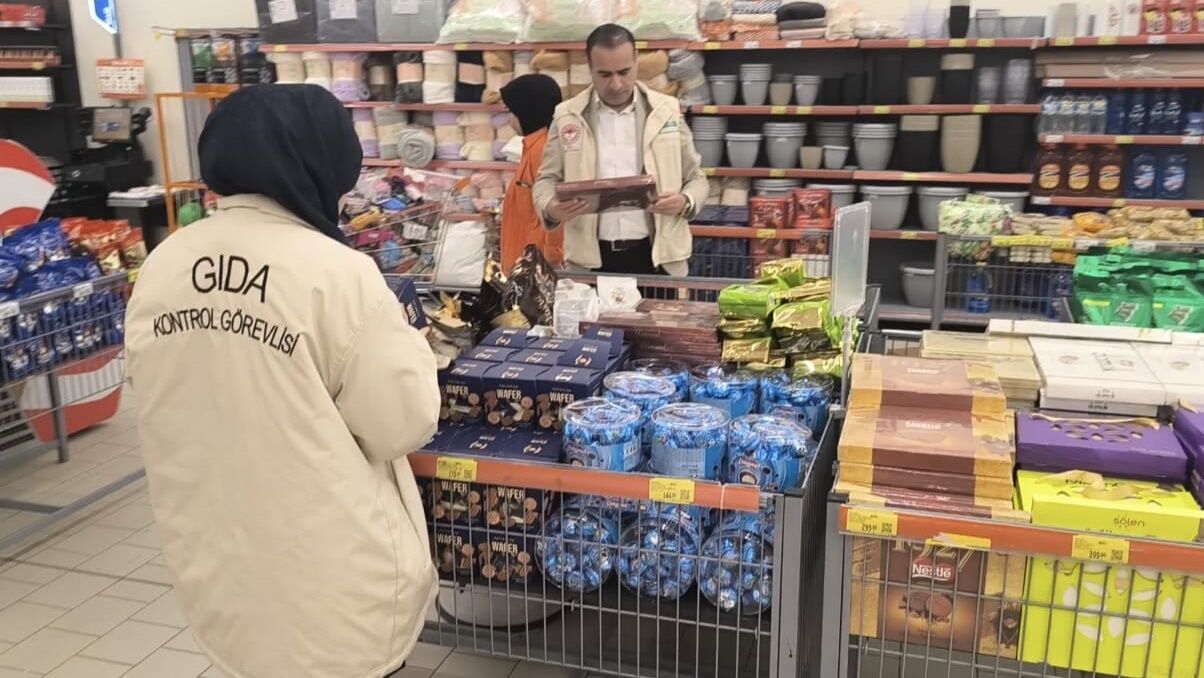 Şanlıurfa’da Tatlı Ve Şekerler Mercek Altında