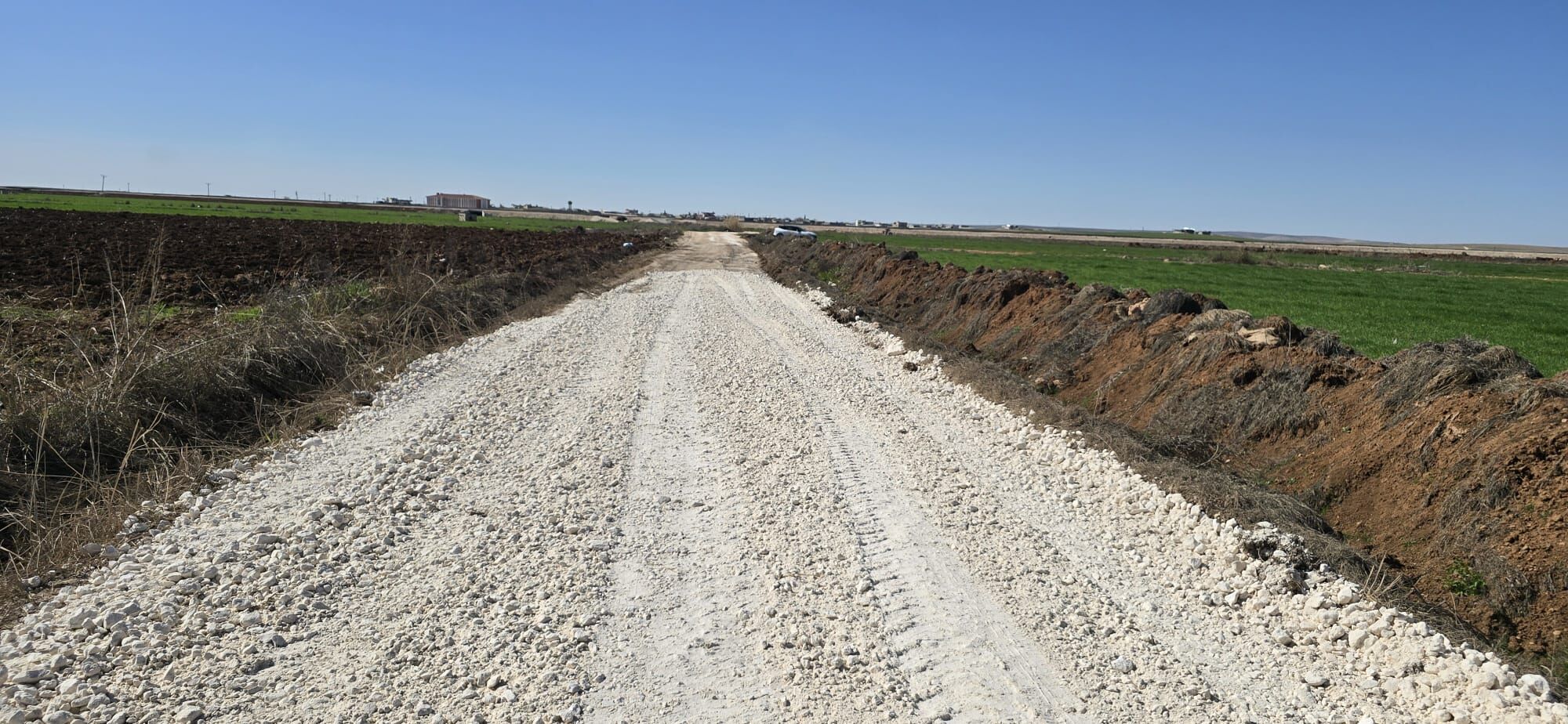 Akçakale Belediyesi Yol Çalışmalarına Hız Verdi (2)