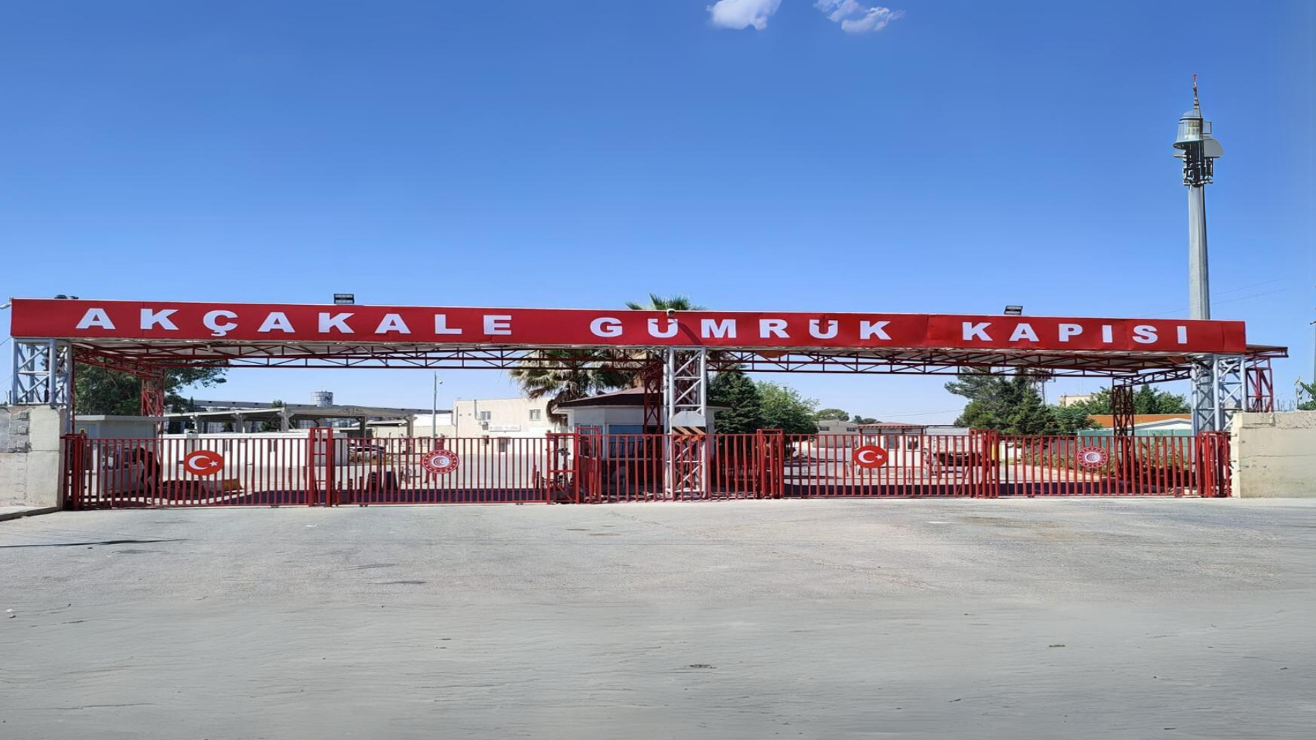 Akçakale Gümrük Kapisi