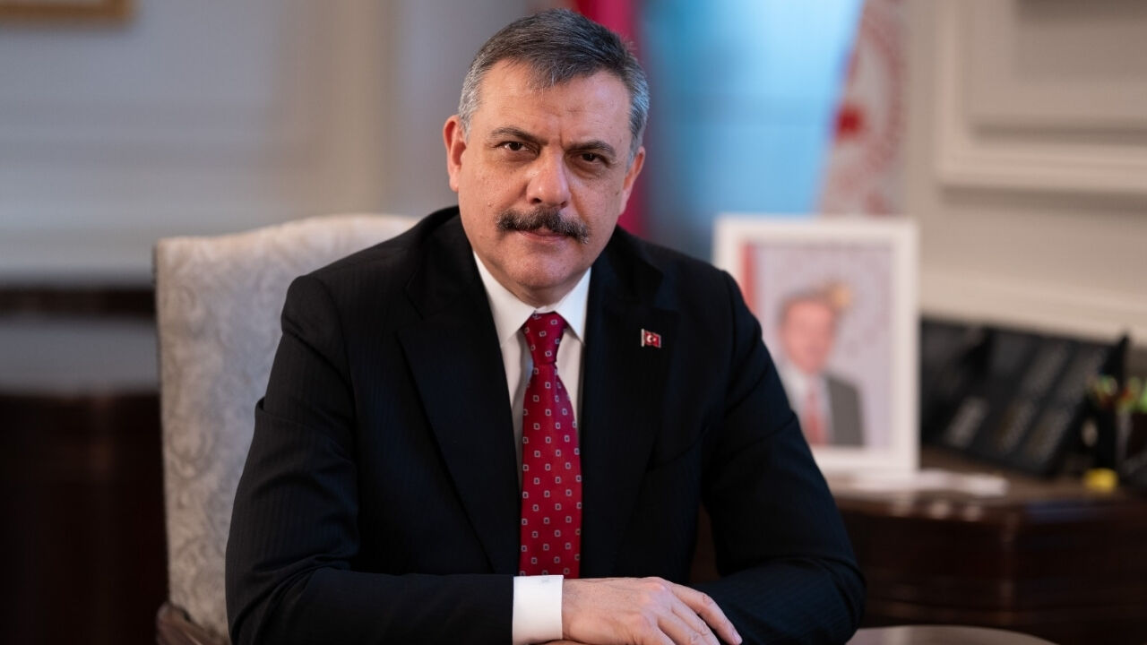 Dem Parti Şanlıurfa Milletvekili Mithat Sancar Ve Van Milletvekili Pervin Buldan İçişleri Bakanı Mustafa Çiftçi’yi Ziyaret Etti (2)