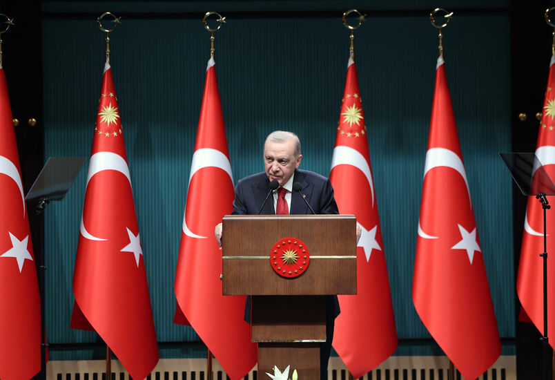 Erdoğan'dan Plaka, Görüntü Ve Ses Sistemleri Uygulamasıyla Ilgili Açıklama (2)