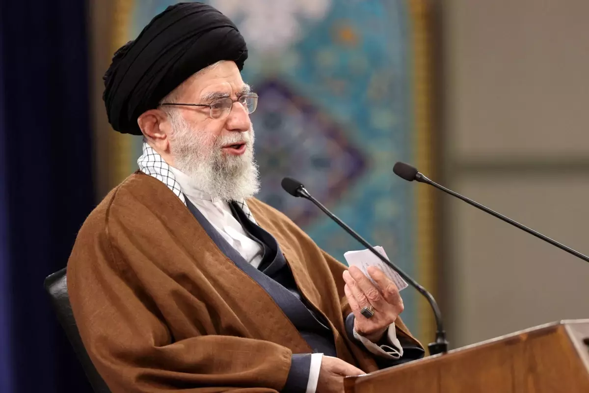 İran Dini Lideri Hamaney Öldü Mü, Hamaney Kimdir (2)-1