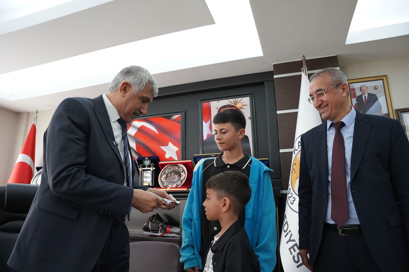 Kahta Belediyesi'nde Bayramlaşma Programı Düzenlendi (2)