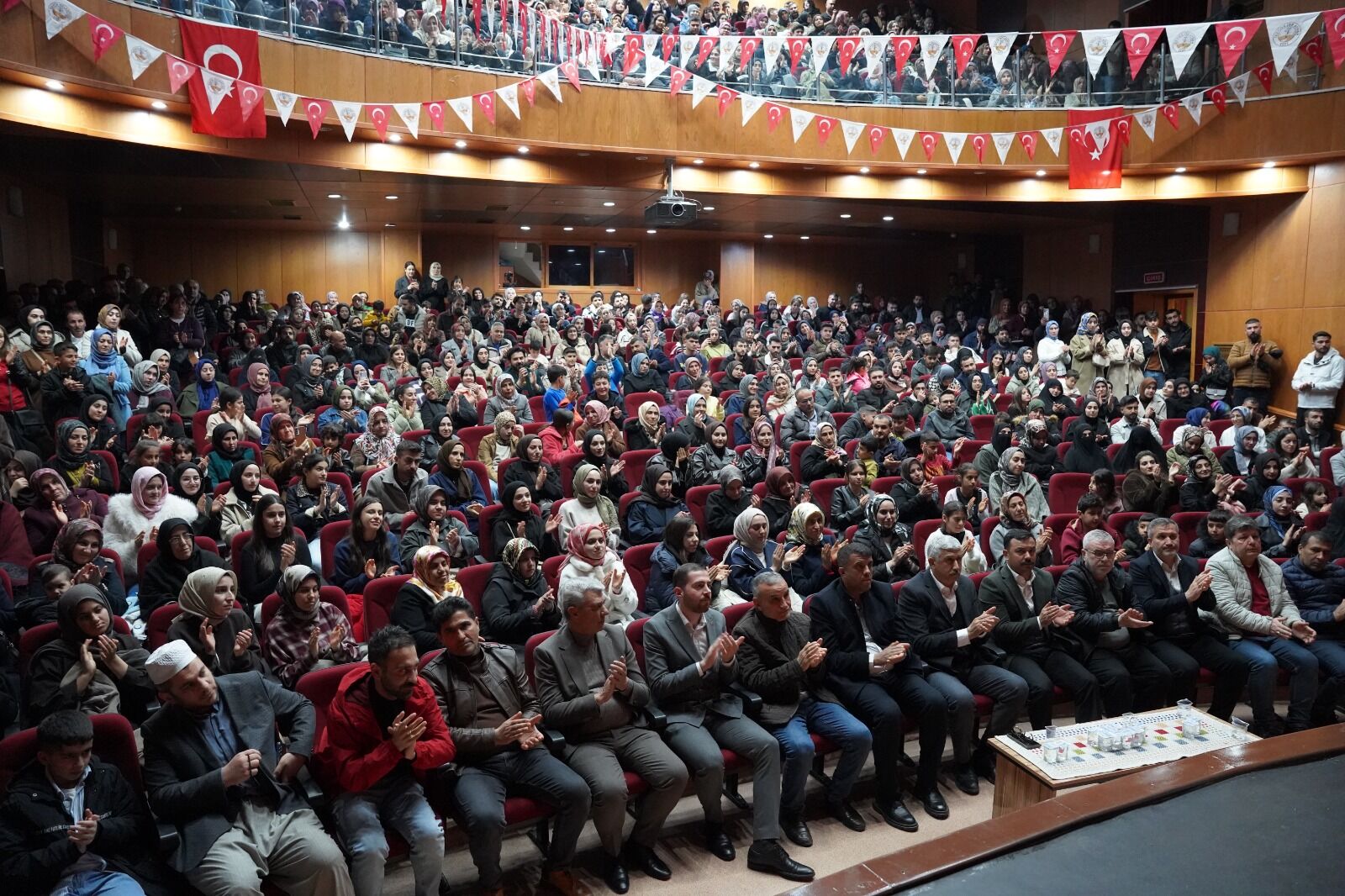 Kahta’da Ramazan Sohbetlerinde Ömer Demirbağ’a Yoğun İlgi (2)