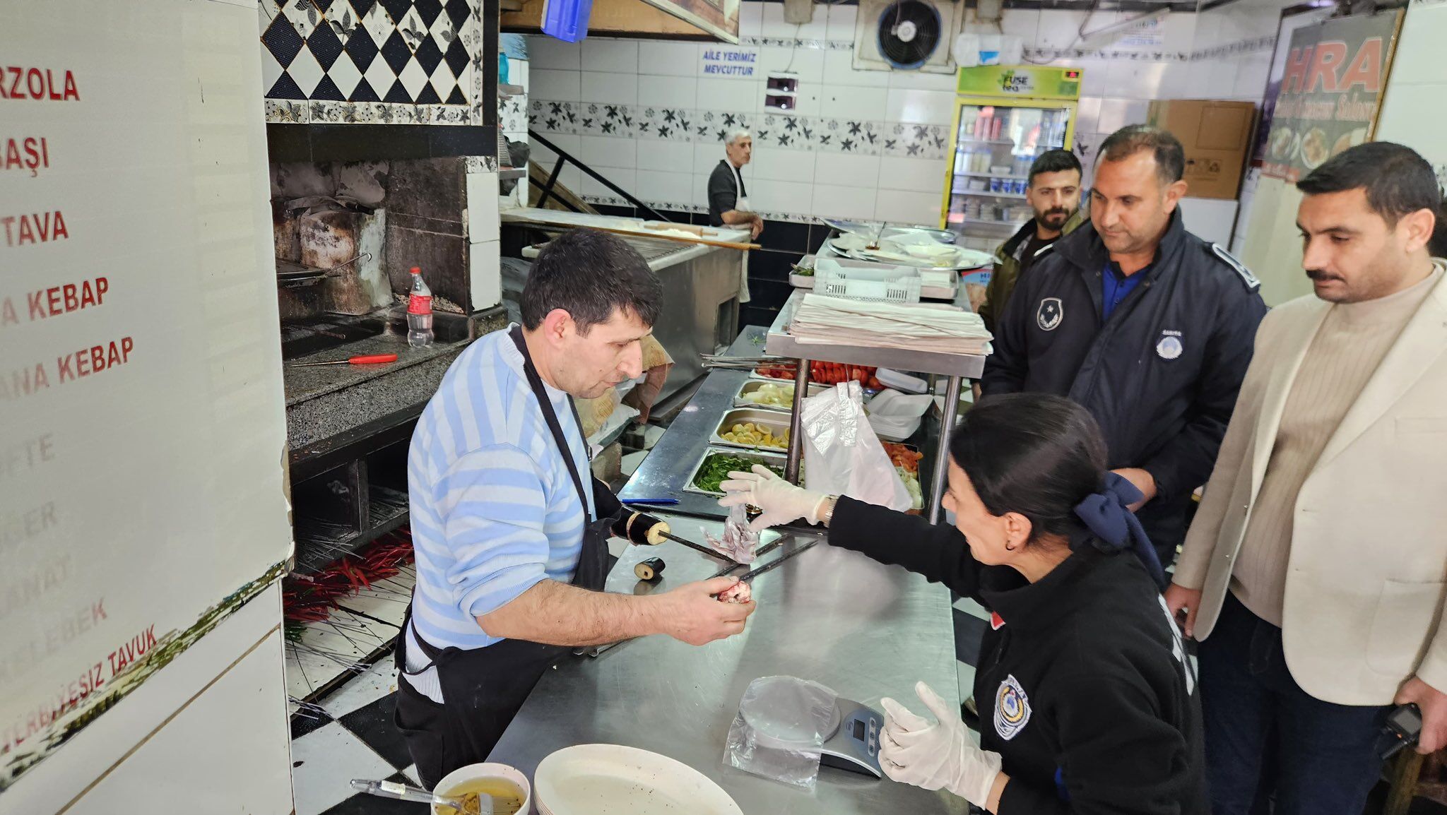 Lokanta Ve Restoranlar Yakin Taki̇be Alindi