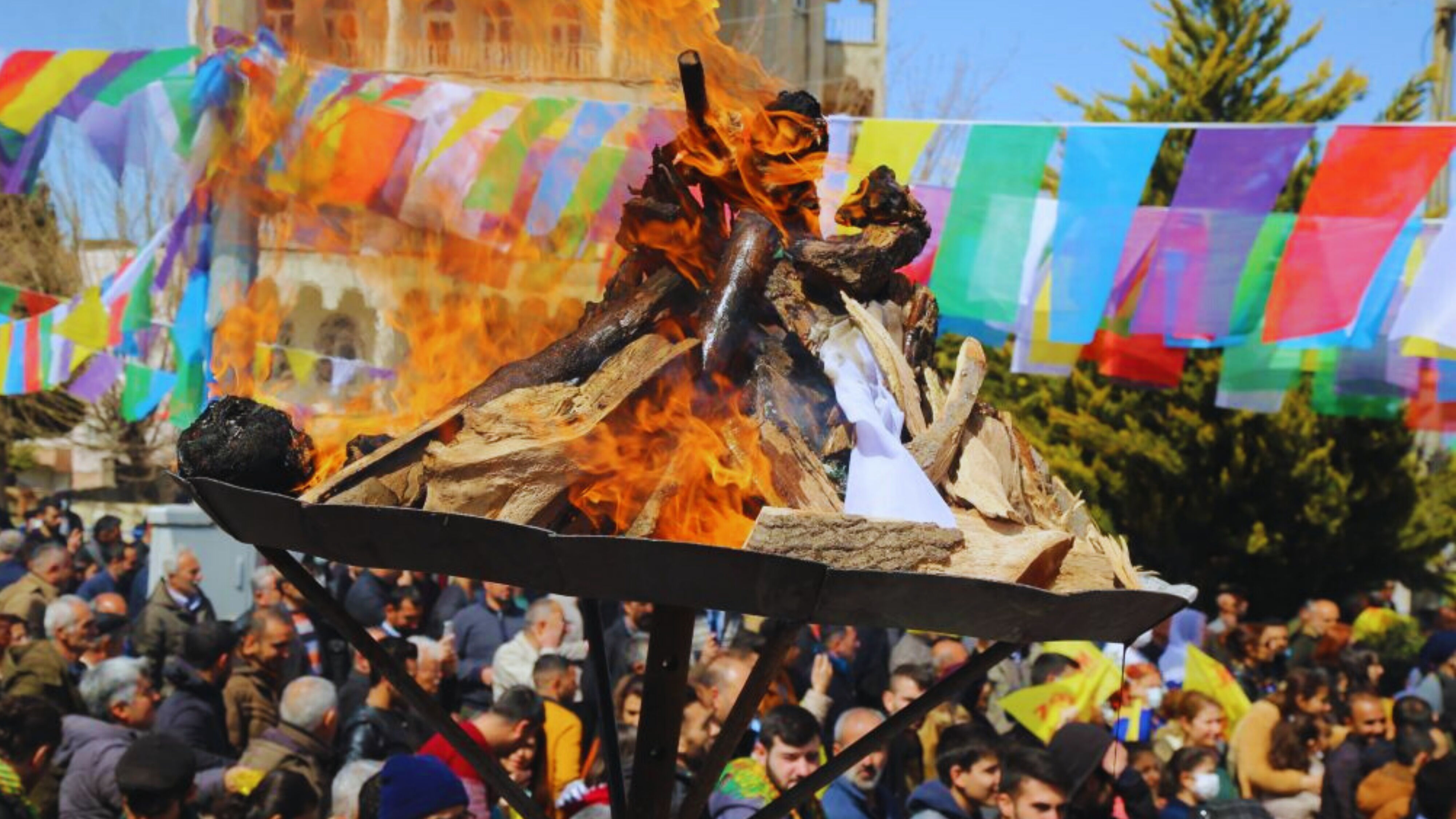 Newroz Ateşi