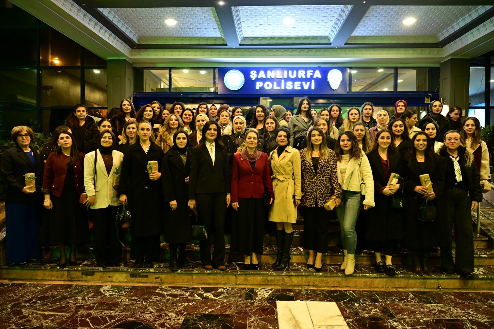 Şanlıurfa İl Emniyet Müdürlüğü’nde 8 Mart Dünya Kadınlar Günü Etkinliği (1)
