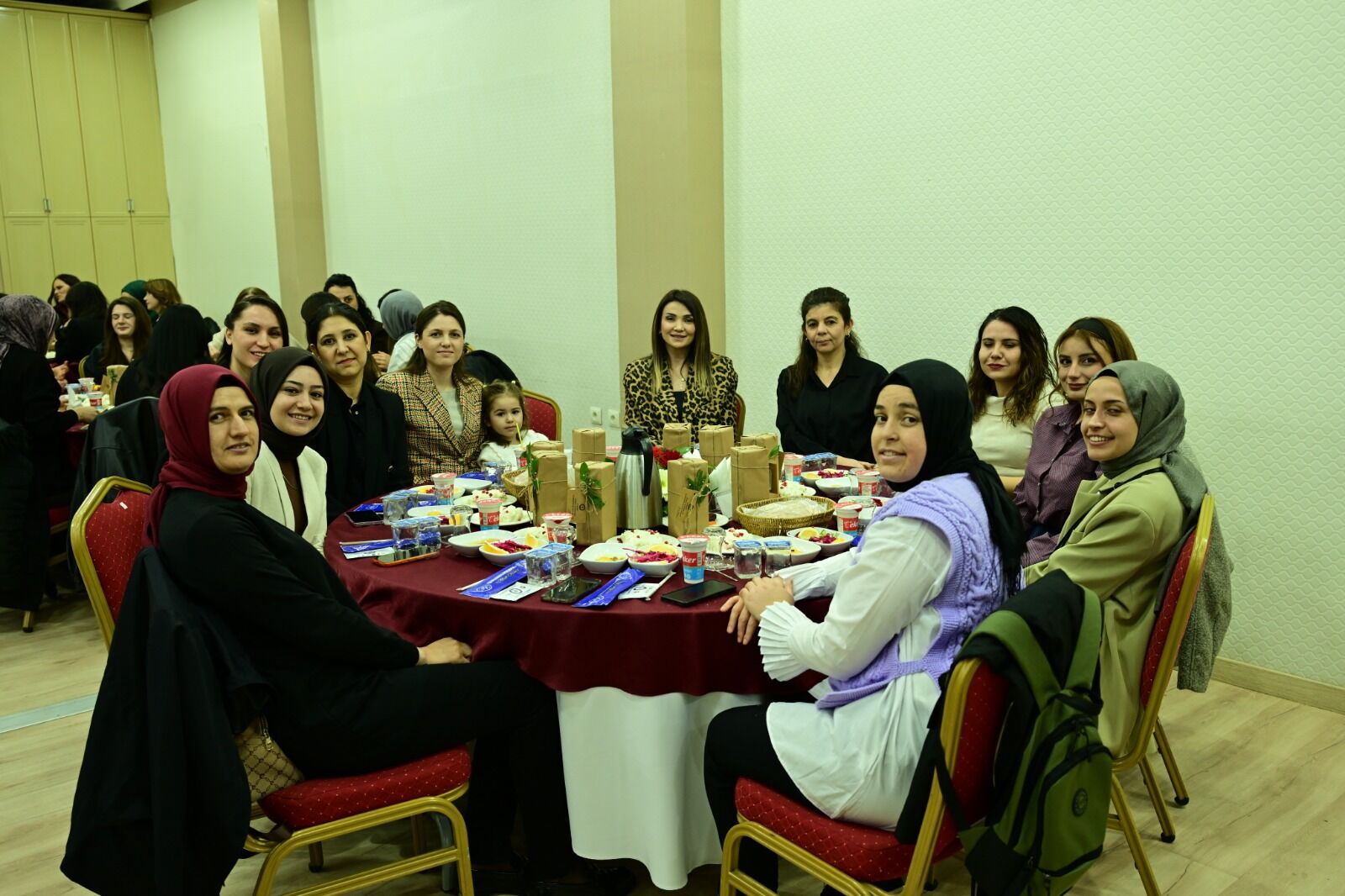 Şanlıurfa İl Emniyet Müdürlüğü’nde 8 Mart Dünya Kadınlar Günü Etkinliği (2)