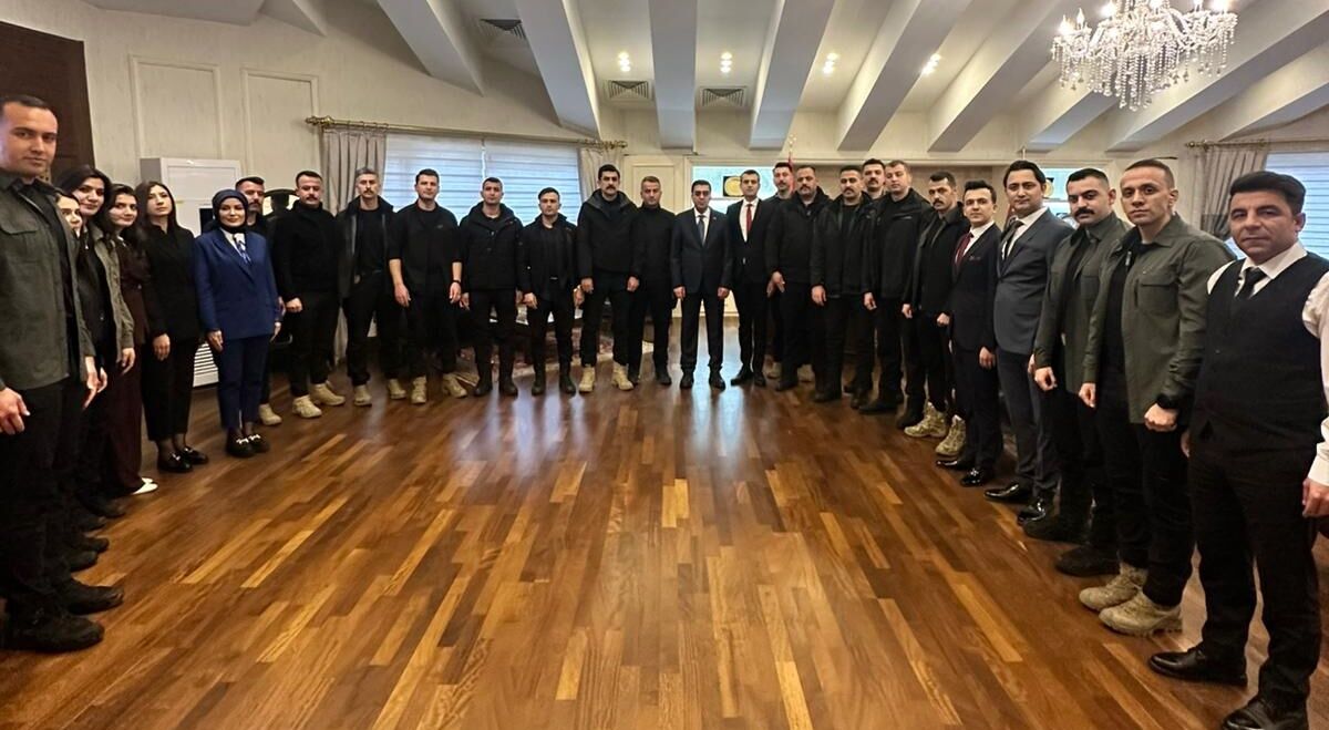 Şanlıurfa İl Emniyet Müdürlüğünde Bayramlaşma Programı Düzenlendi (6)