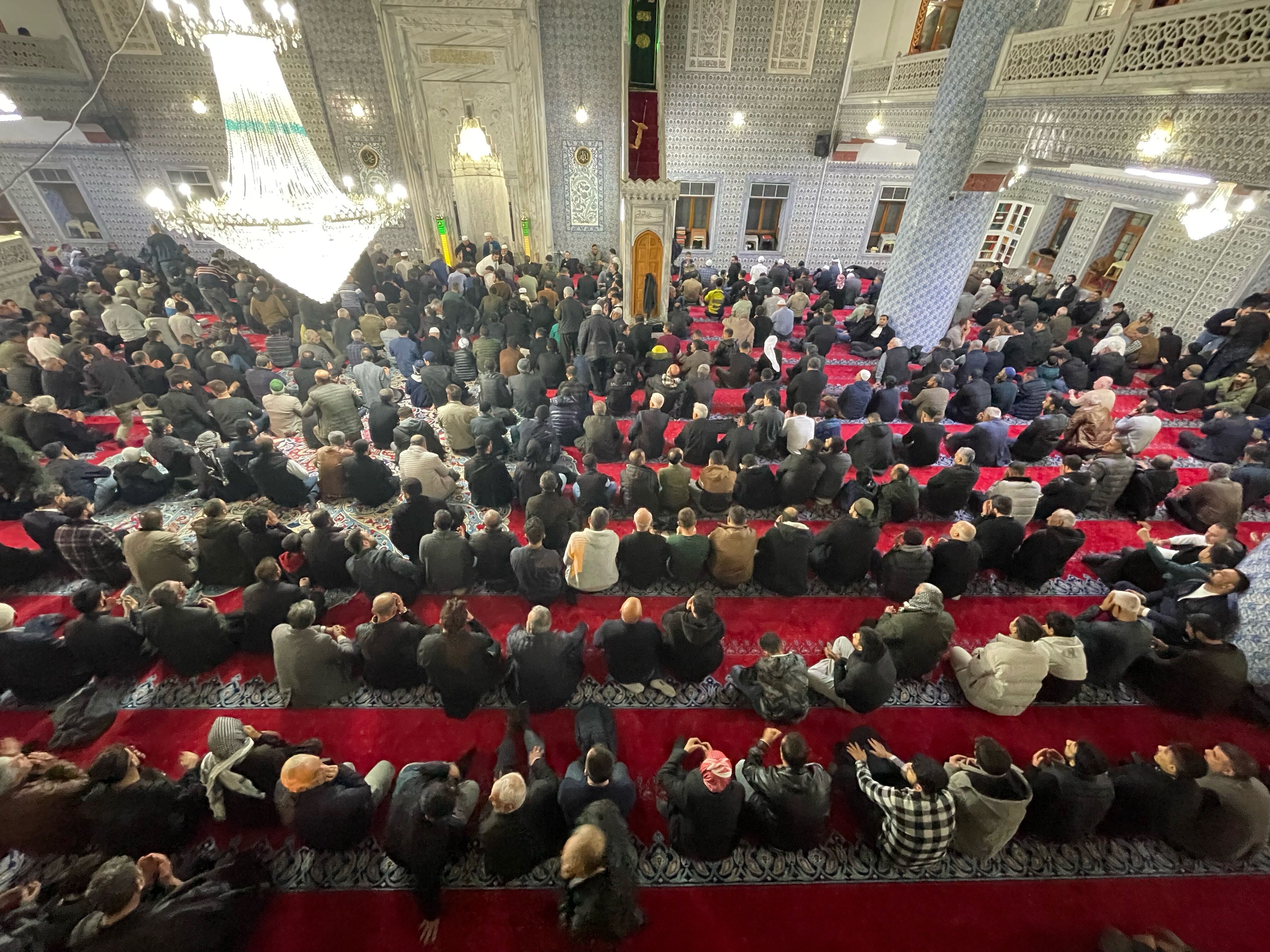 Şanliurfa’da Bayram Namazi Kilindi (1)